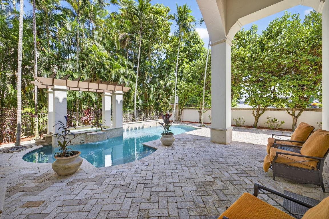 4002 S Ocean Boulevard