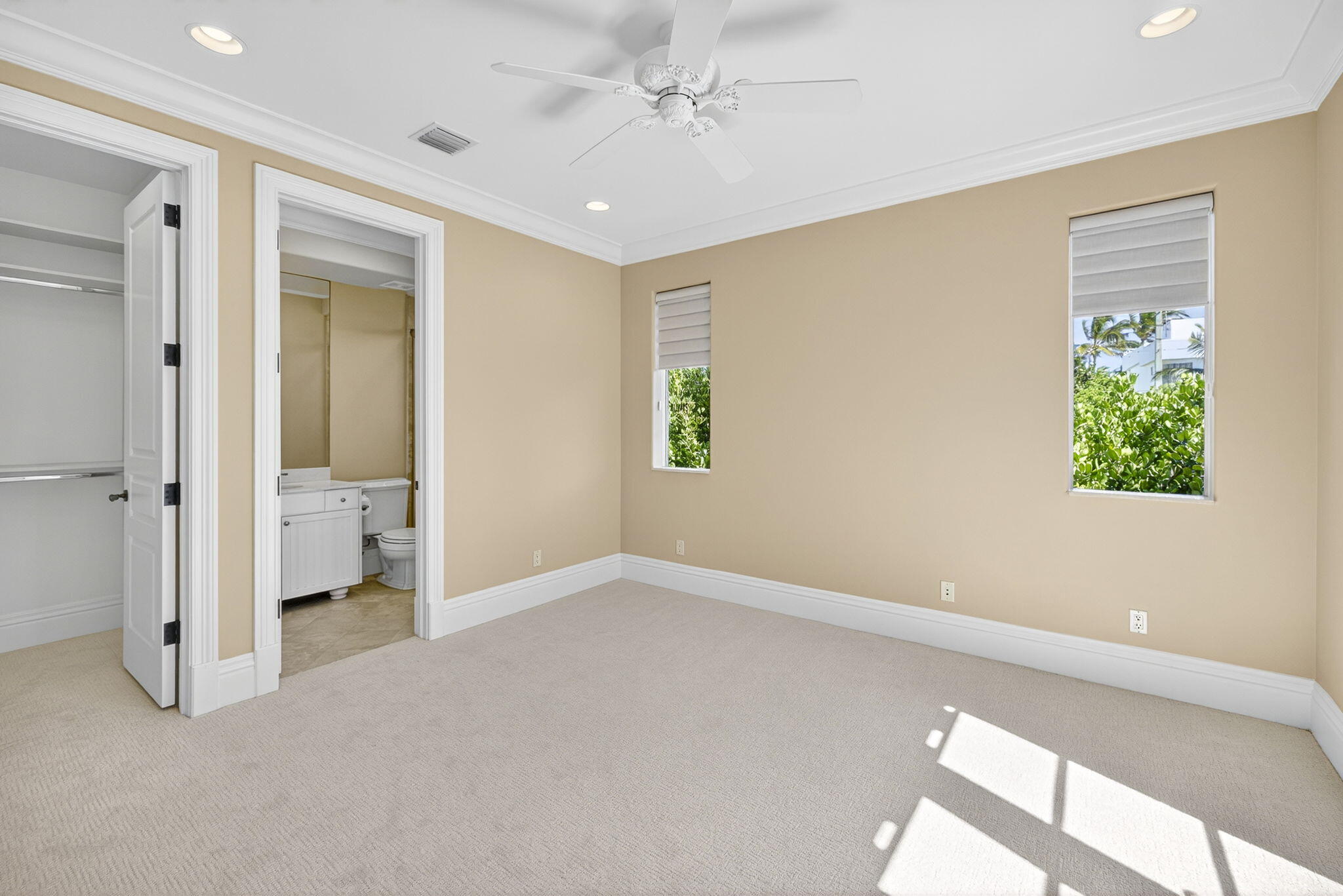 4002 S Ocean Boulevard