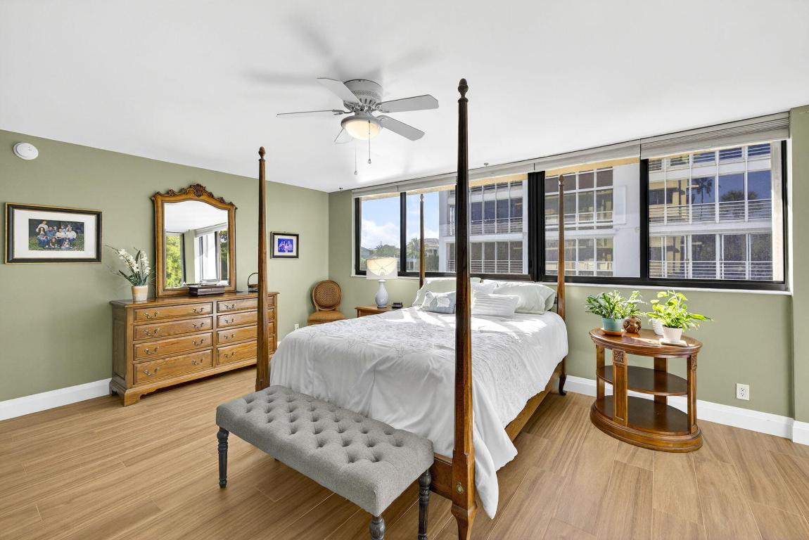 900 NE Spanish River Boulevard 2w