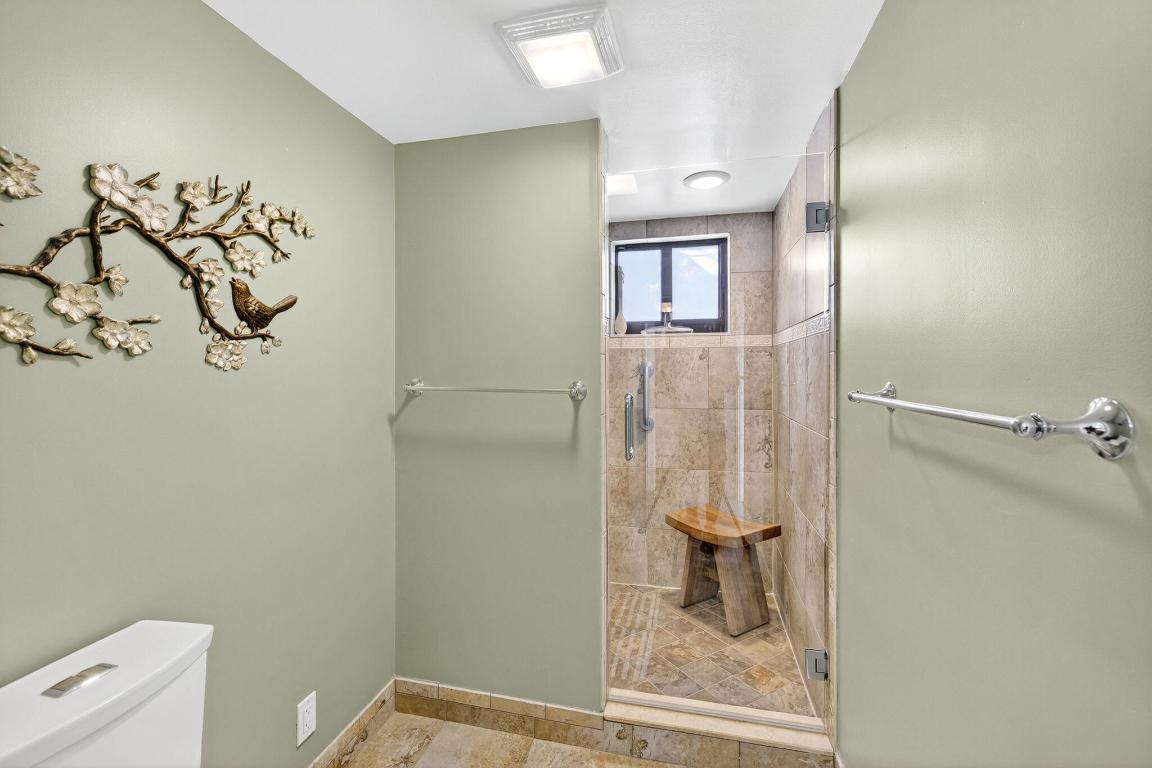 900 NE Spanish River Boulevard 2w