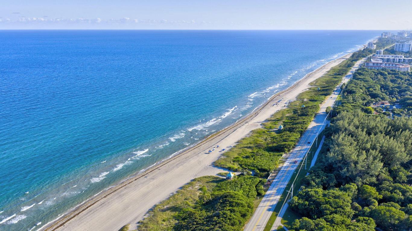 900 NE Spanish River Boulevard 2w