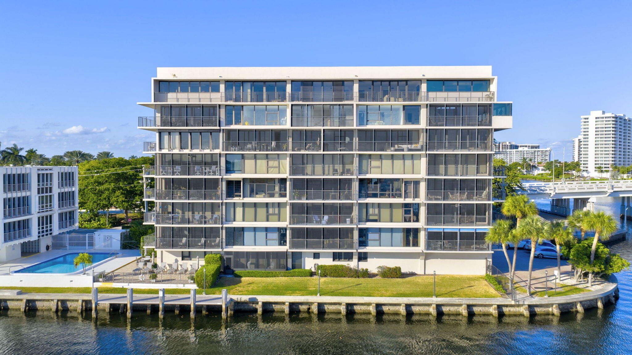 900 NE Spanish River Boulevard 2w