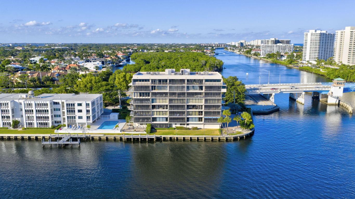 900 NE Spanish River Boulevard 2w