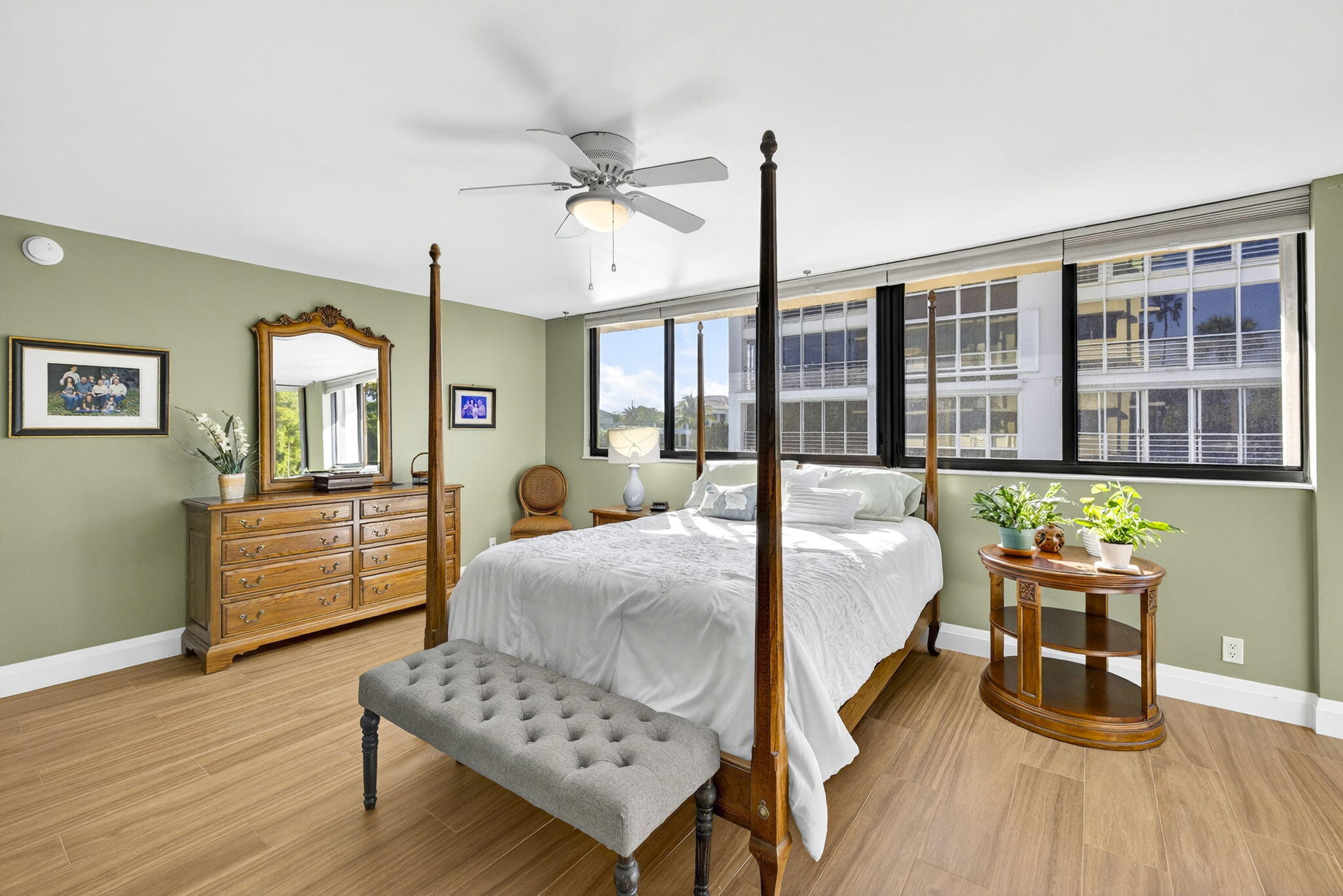 900 NE Spanish River Boulevard 2w