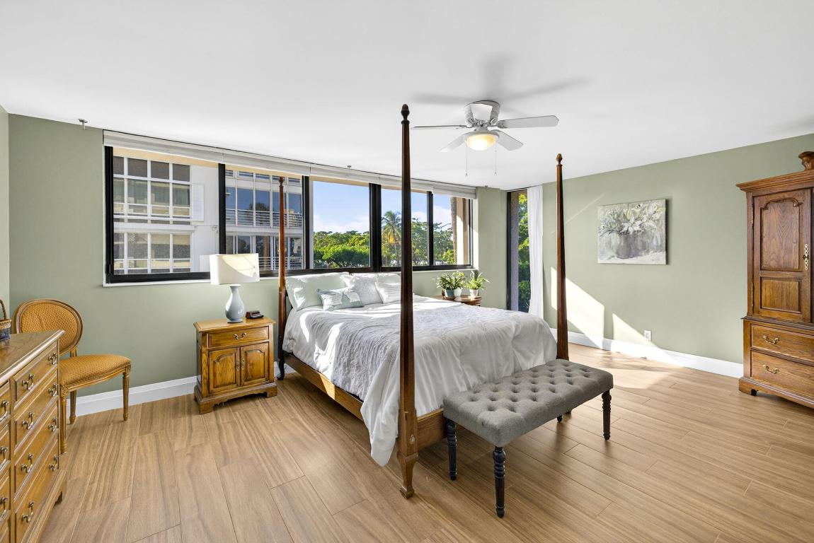 900 NE Spanish River Boulevard 2w