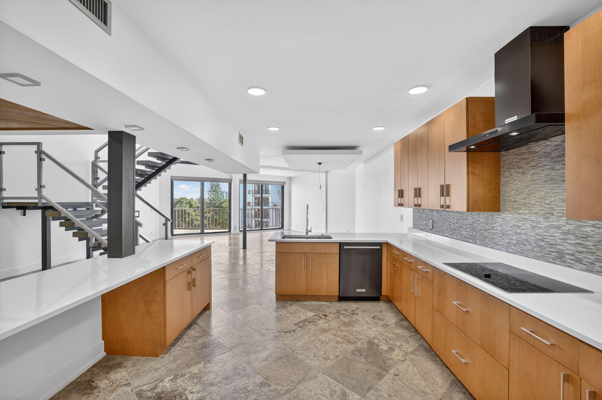 1035 SE 6th Avenue 20