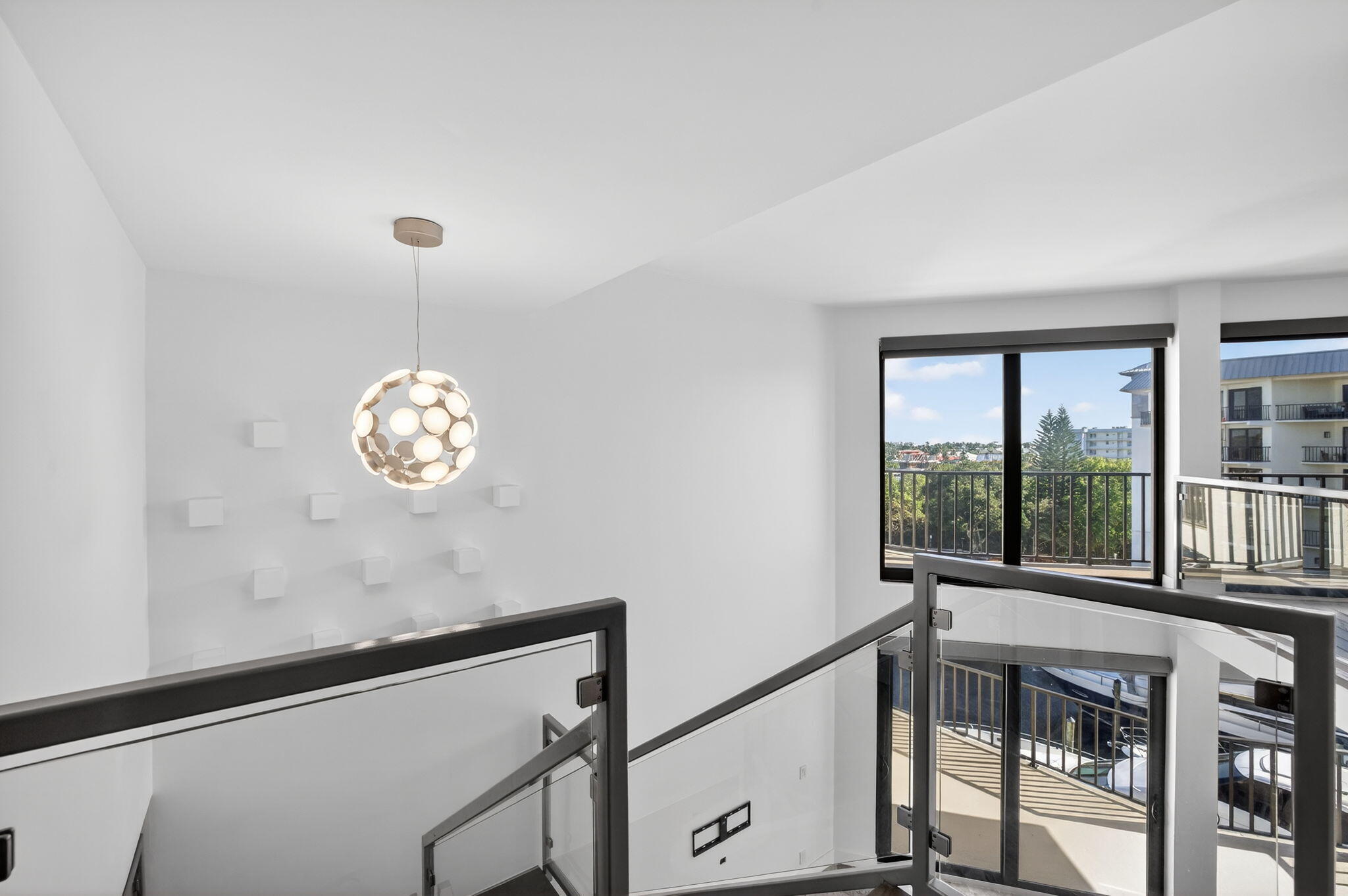 1035 SE 6th Avenue 20