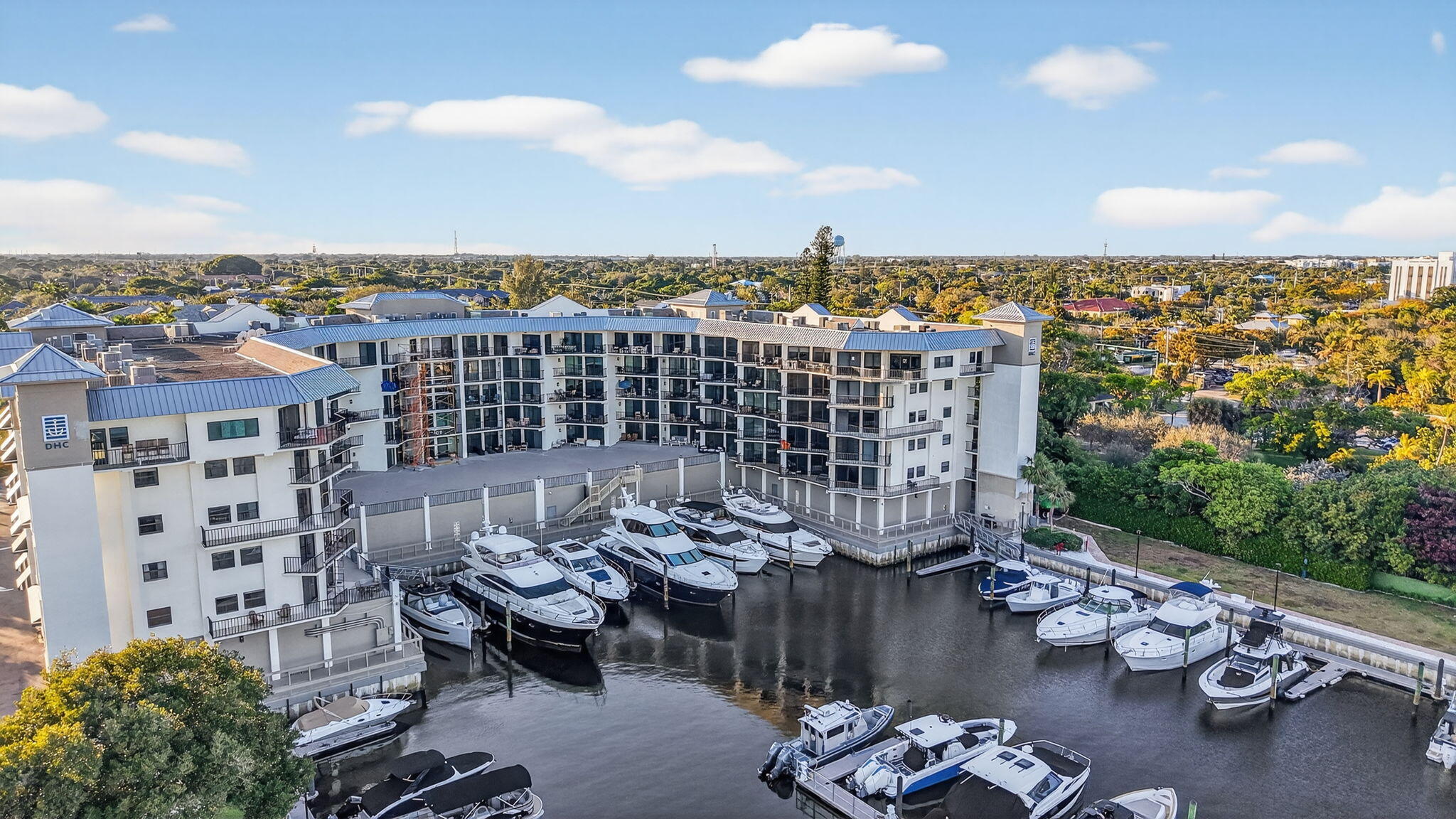 1035 SE 6th Avenue 20