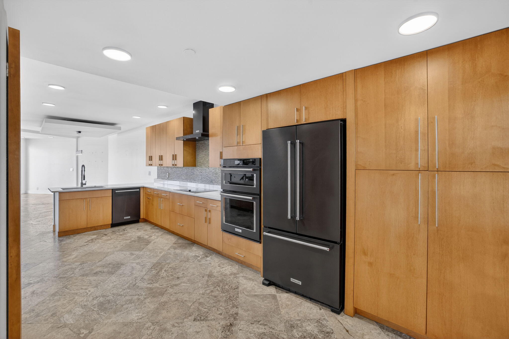 1035 SE 6th Avenue 20