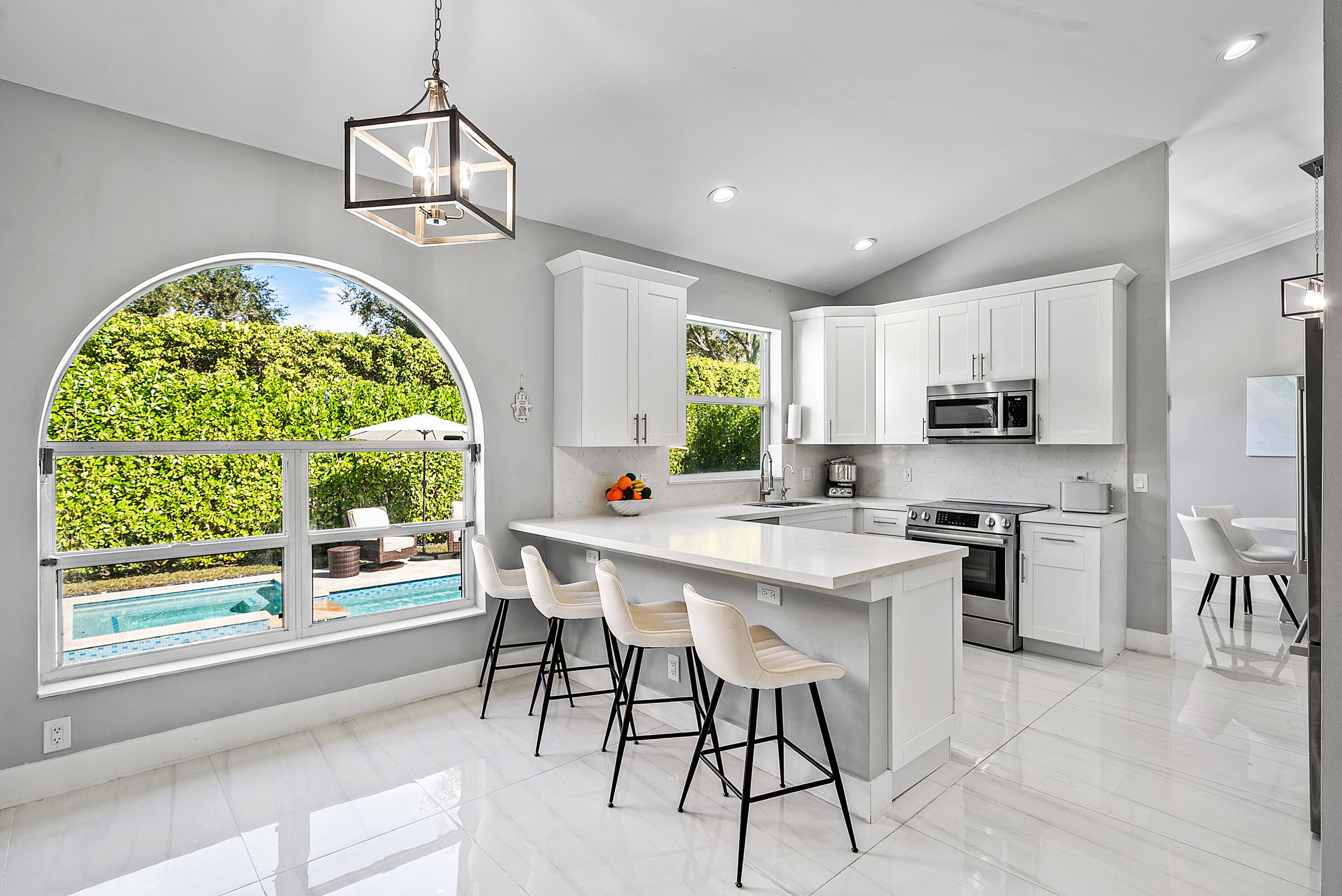 19706 Dinner Key Drive