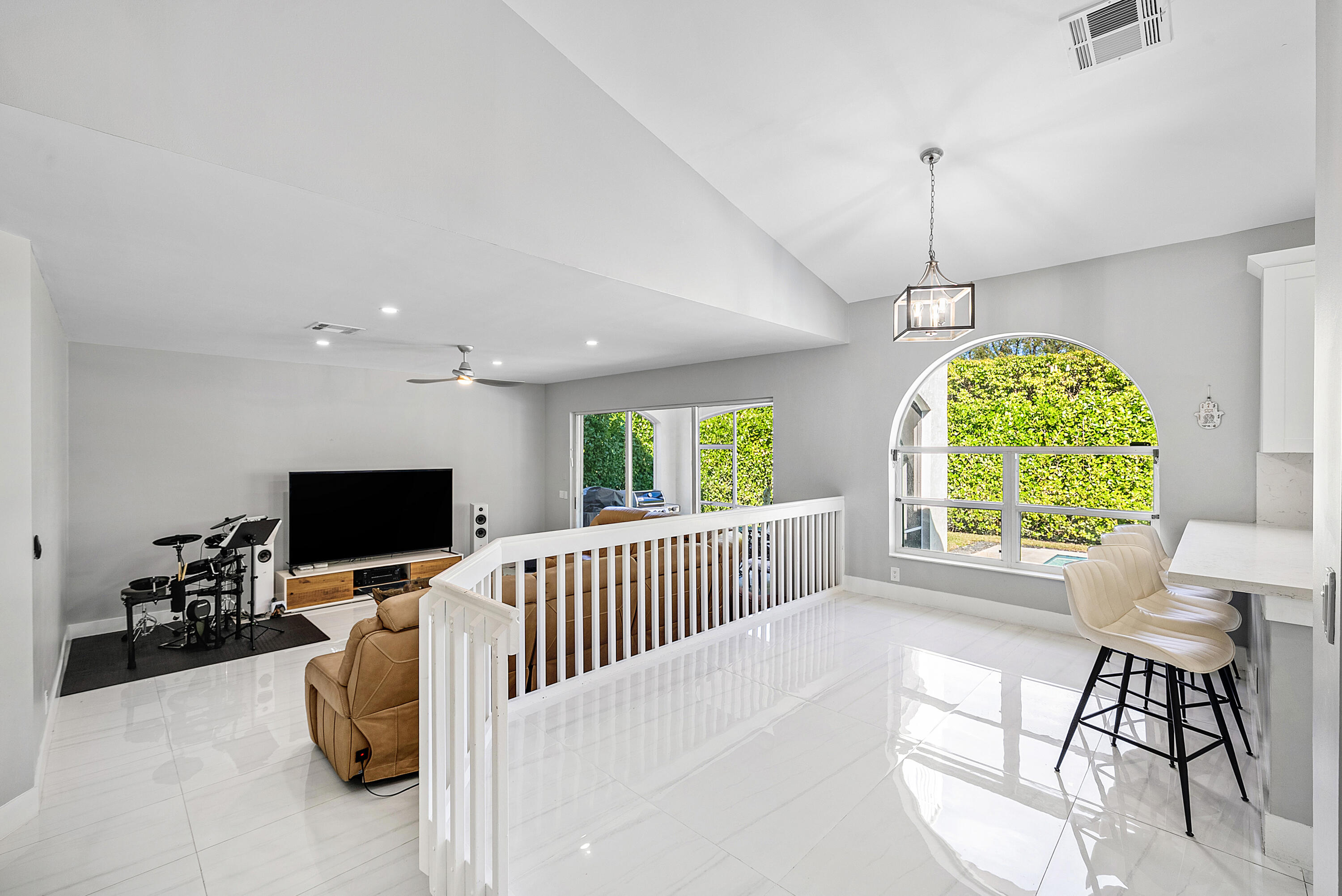 19706 Dinner Key Drive