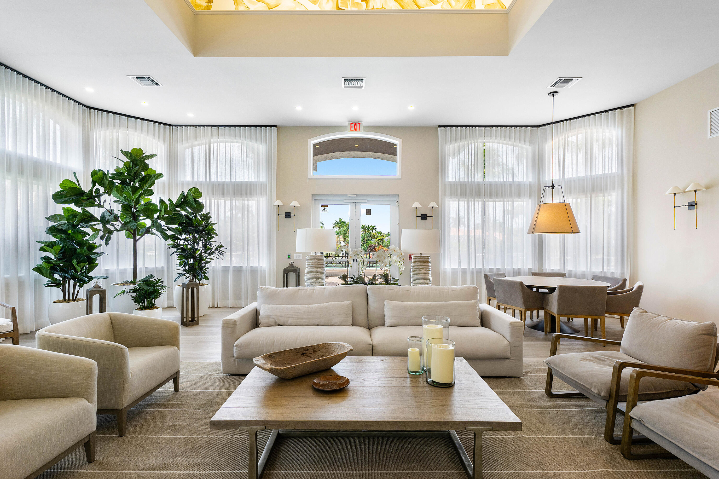 19706 Dinner Key Drive