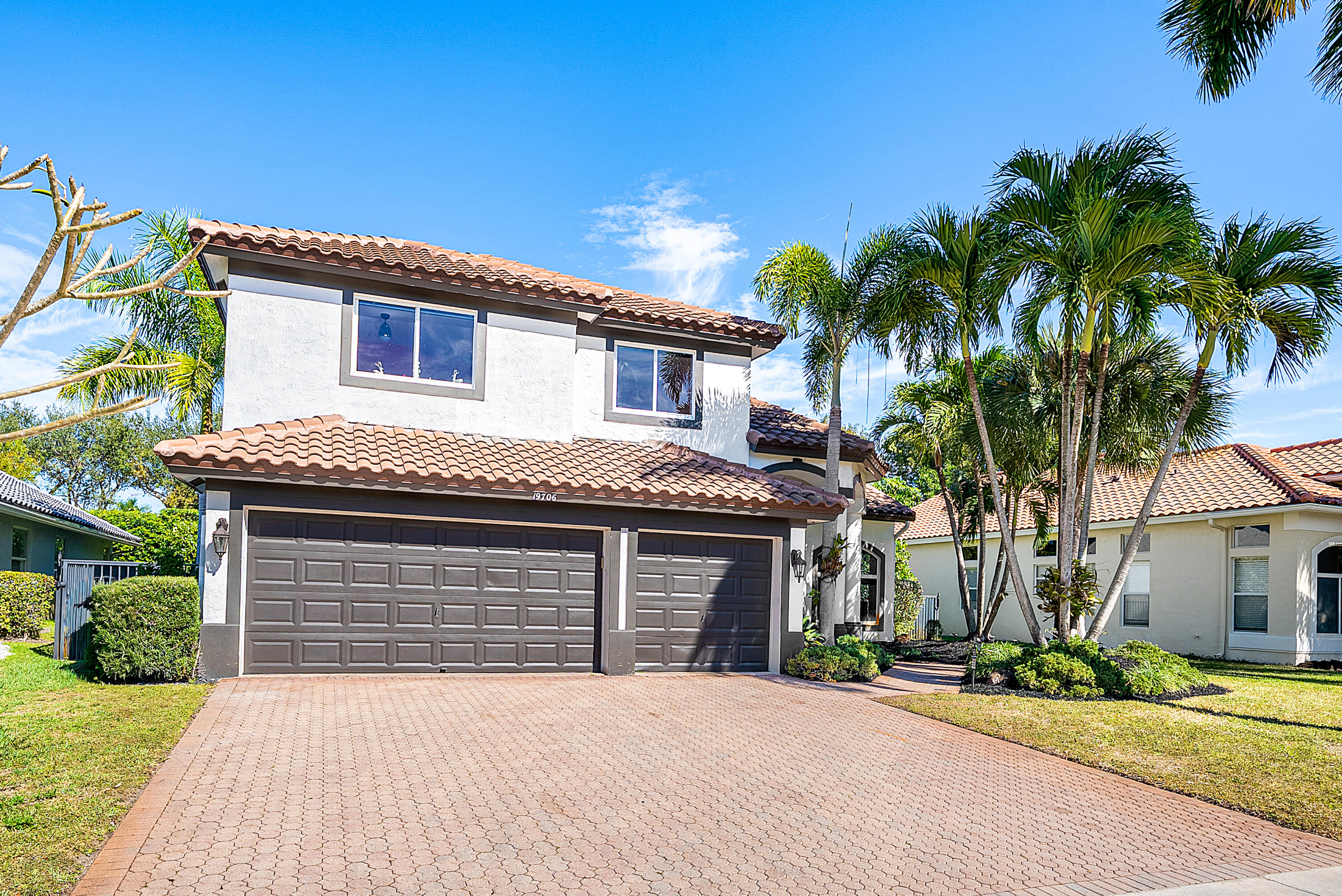 19706 Dinner Key Drive