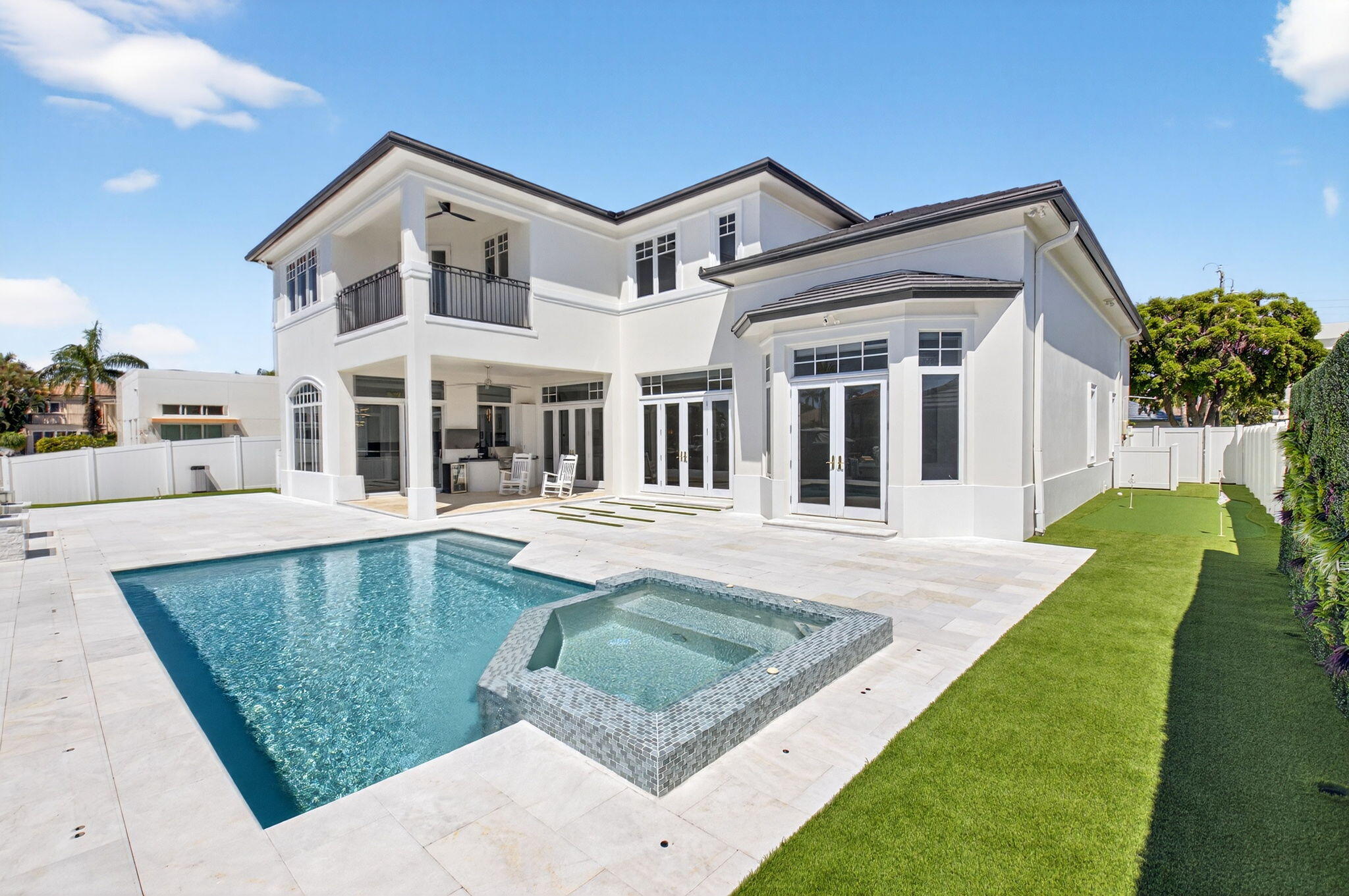 724 NE 36th Street