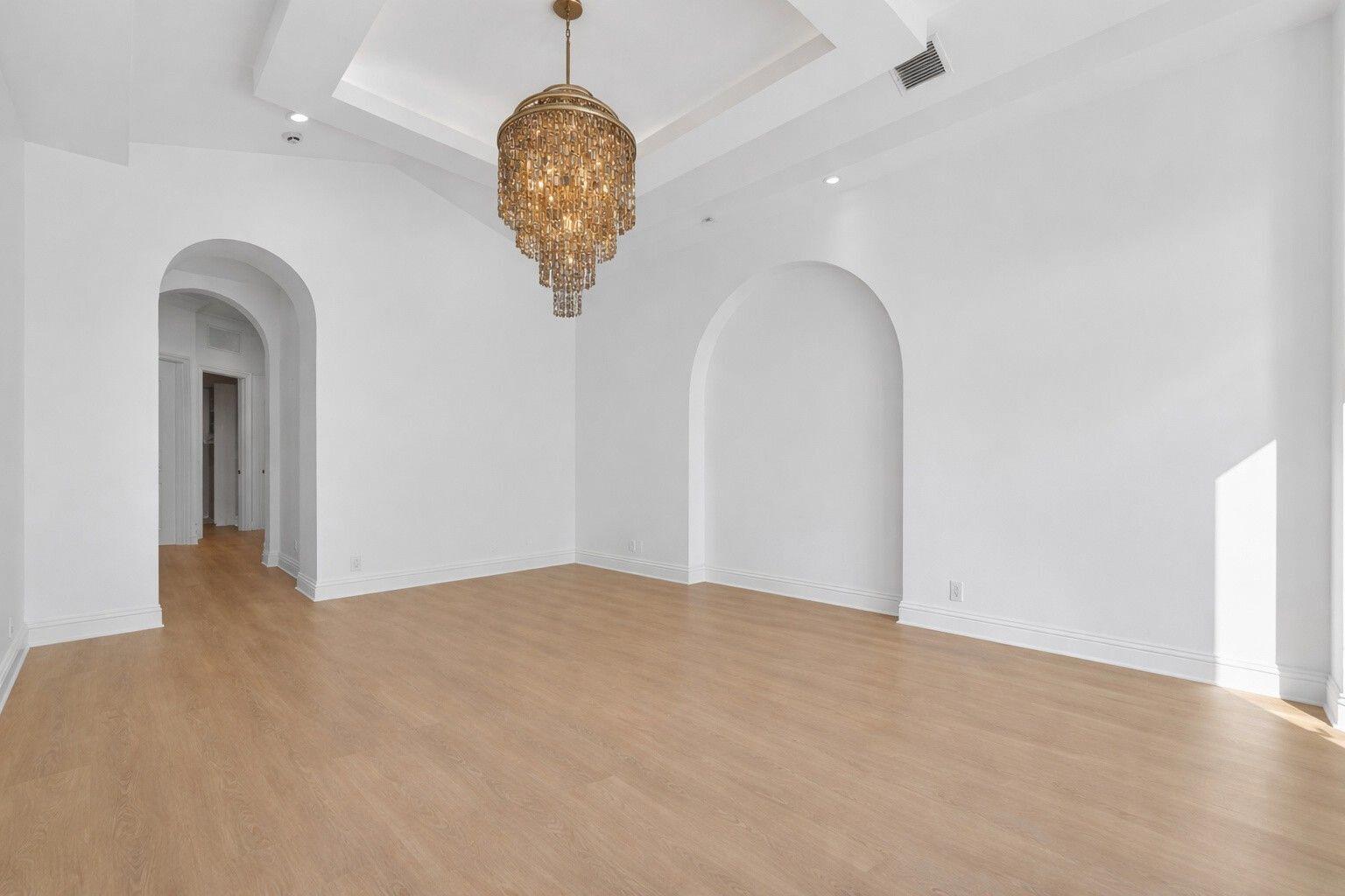 724 NE 36th Street