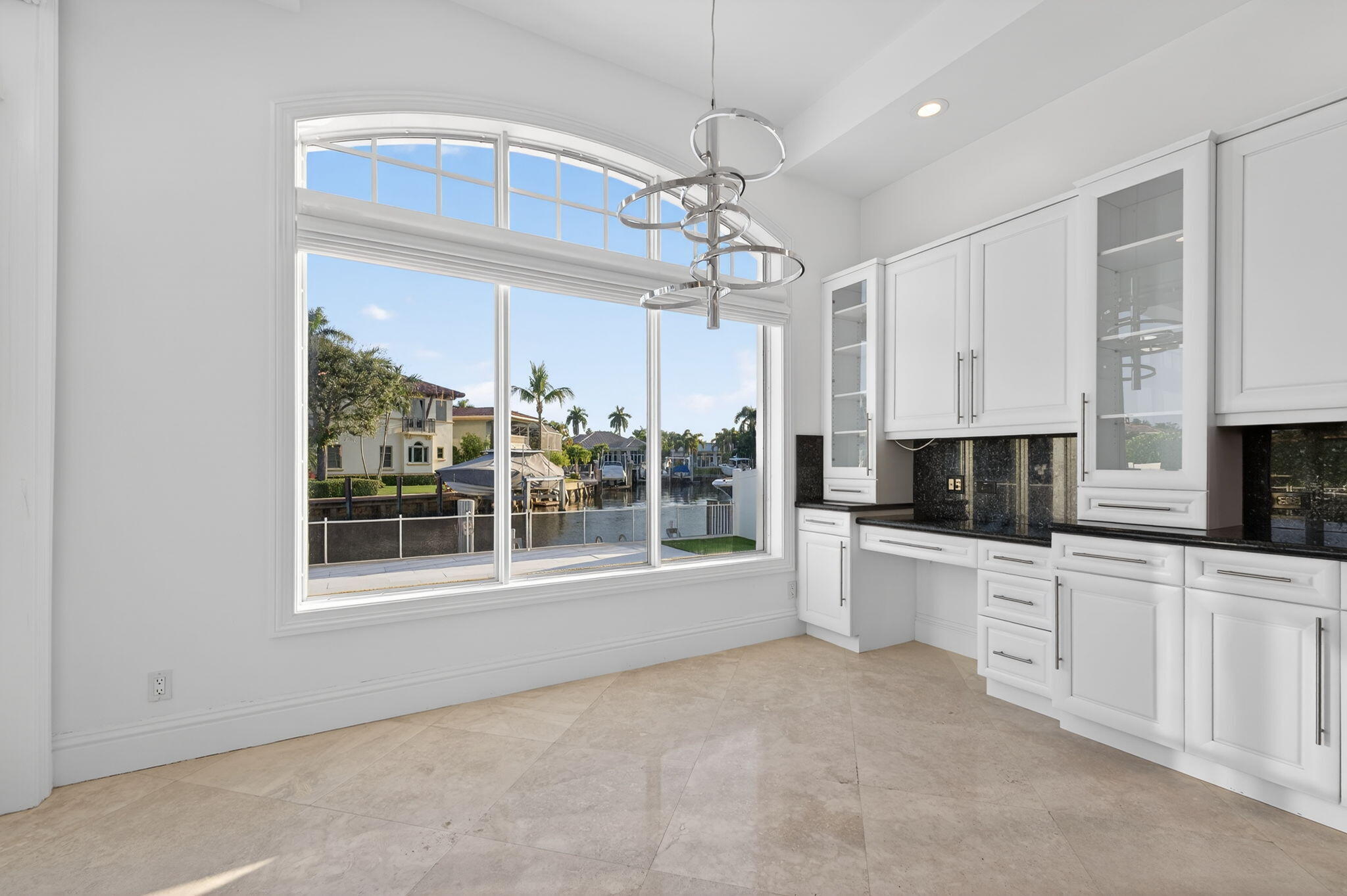 724 NE 36th Street
