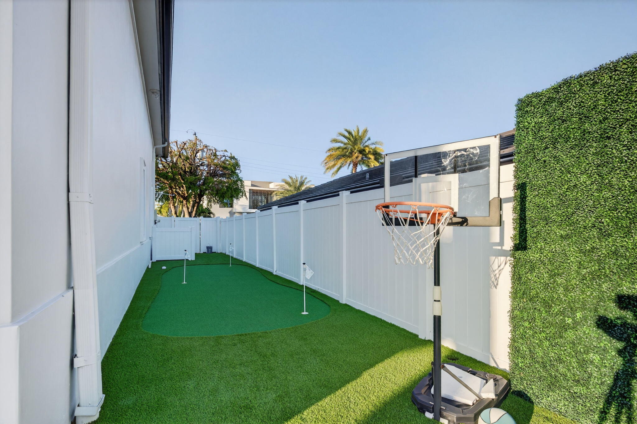 724 NE 36th Street