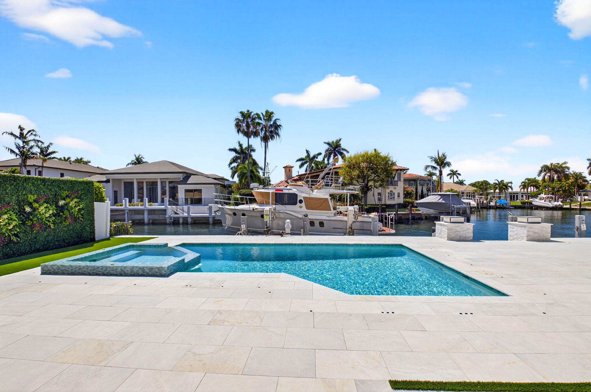 724 NE 36th Street