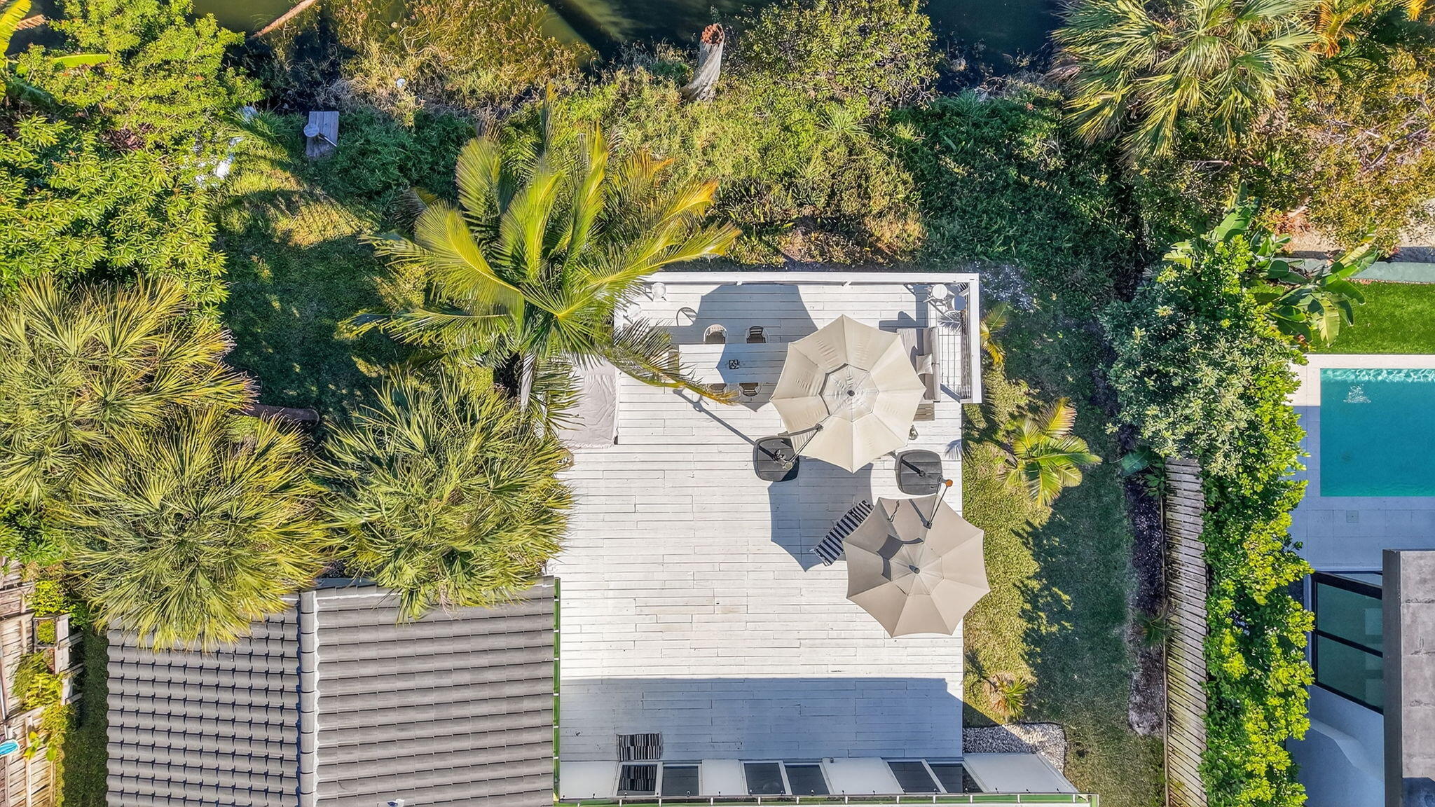 876 NW 6th Avenue