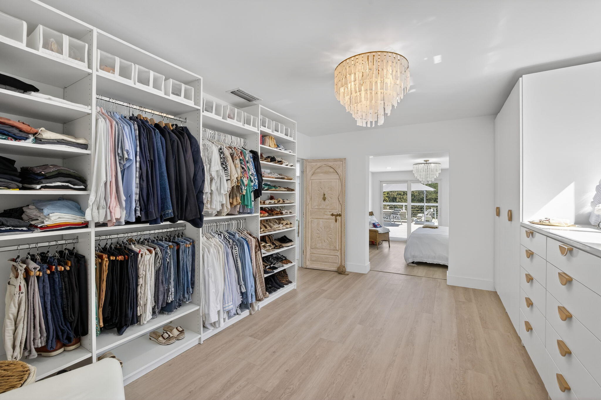 876 NW 6th Avenue