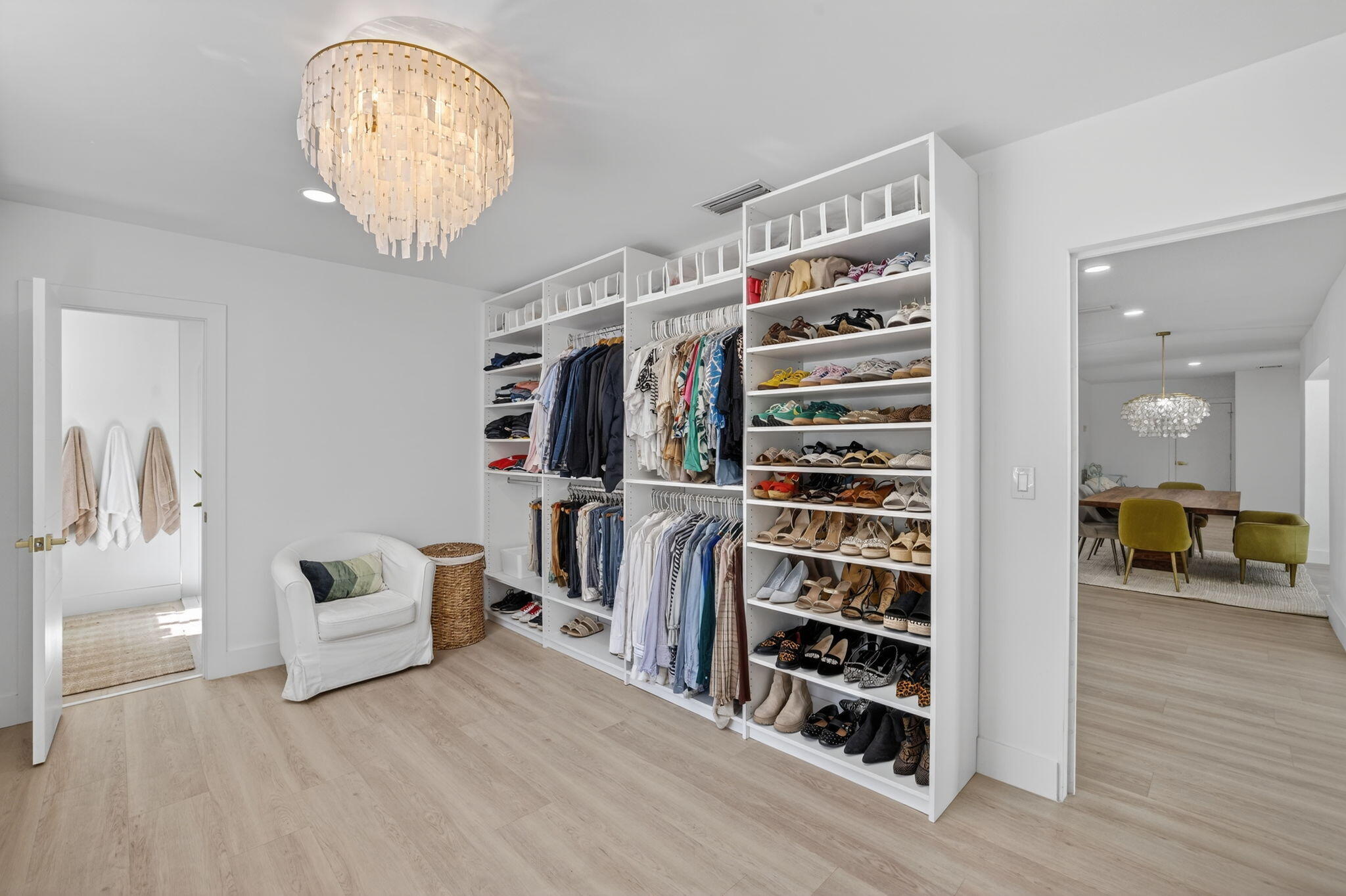 876 NW 6th Avenue