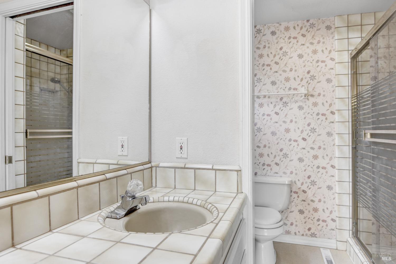 4777 NE Perezoso Calle St