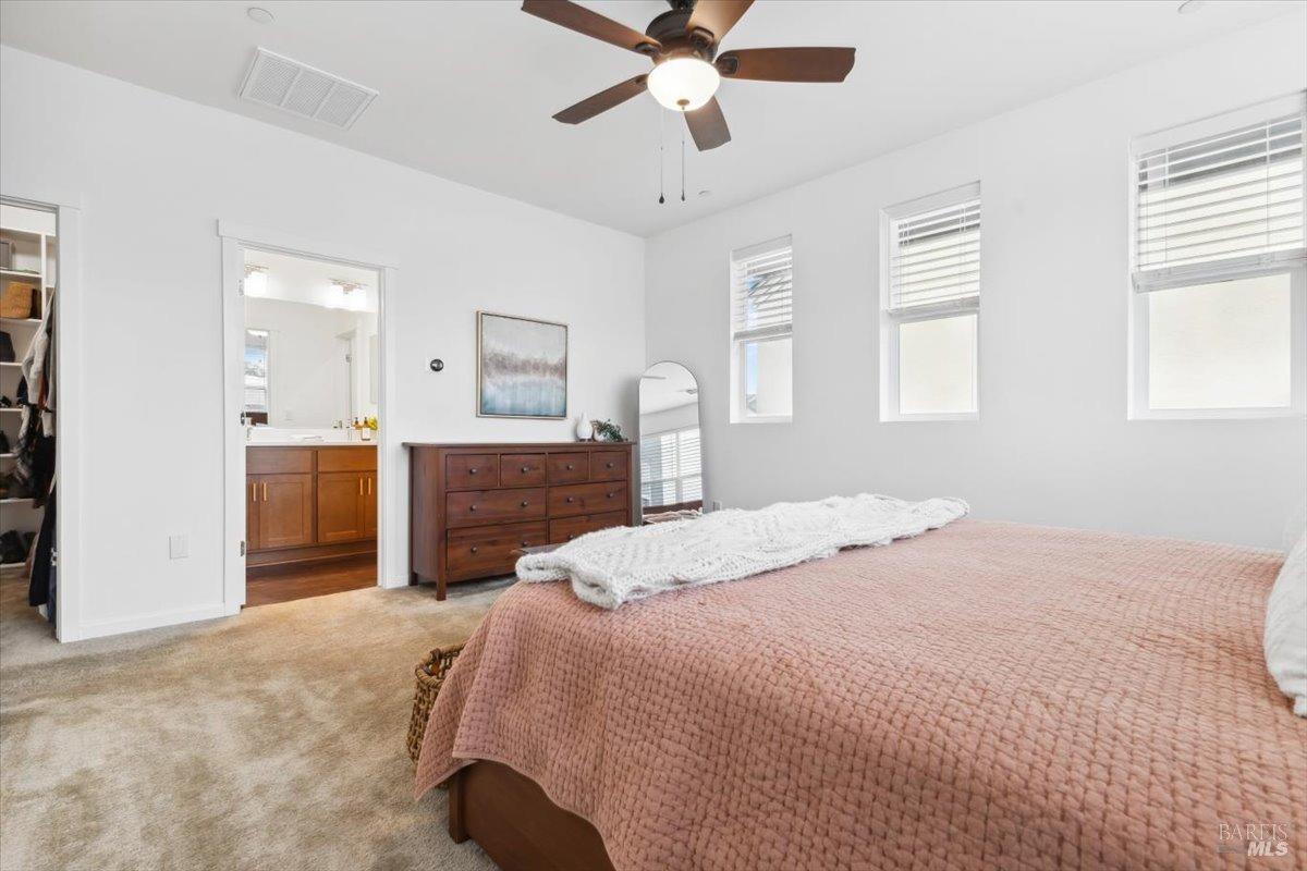 433 Blythewood Pl