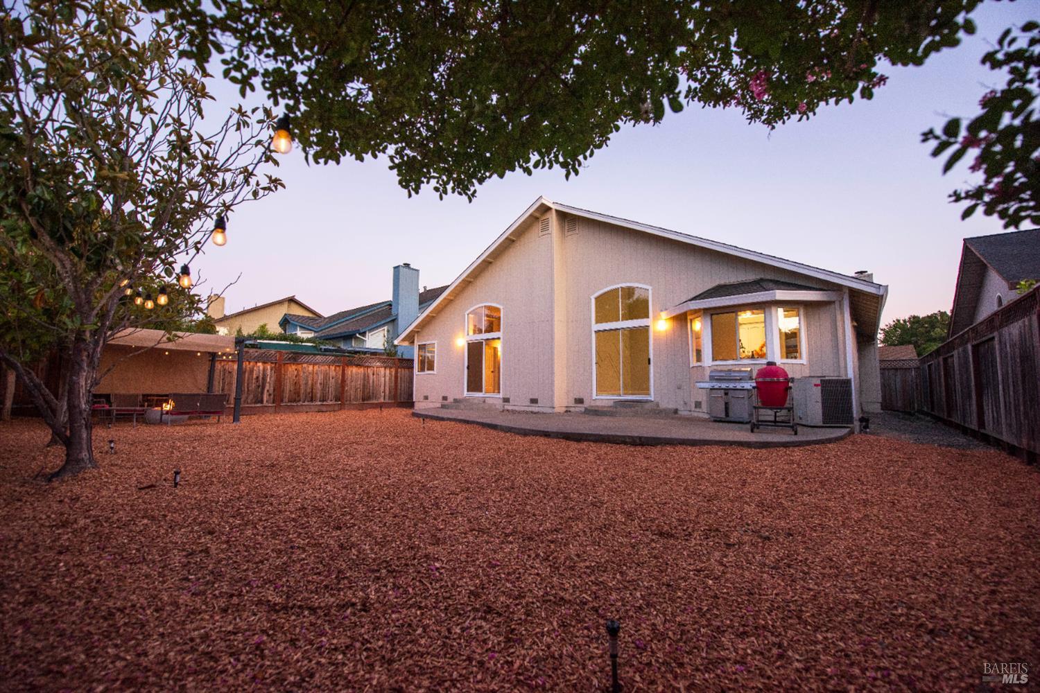 687 Natalie Dr