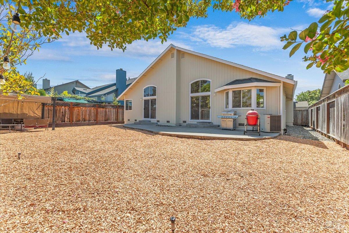 687 Natalie Dr