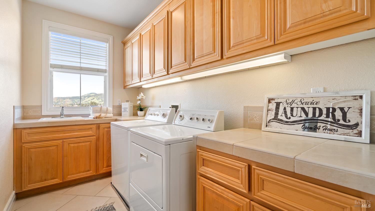 5569 Pepperwood Road