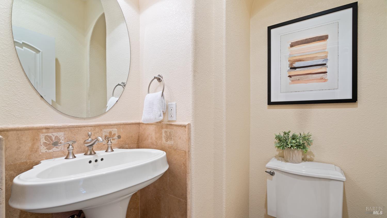 5569 Pepperwood Road