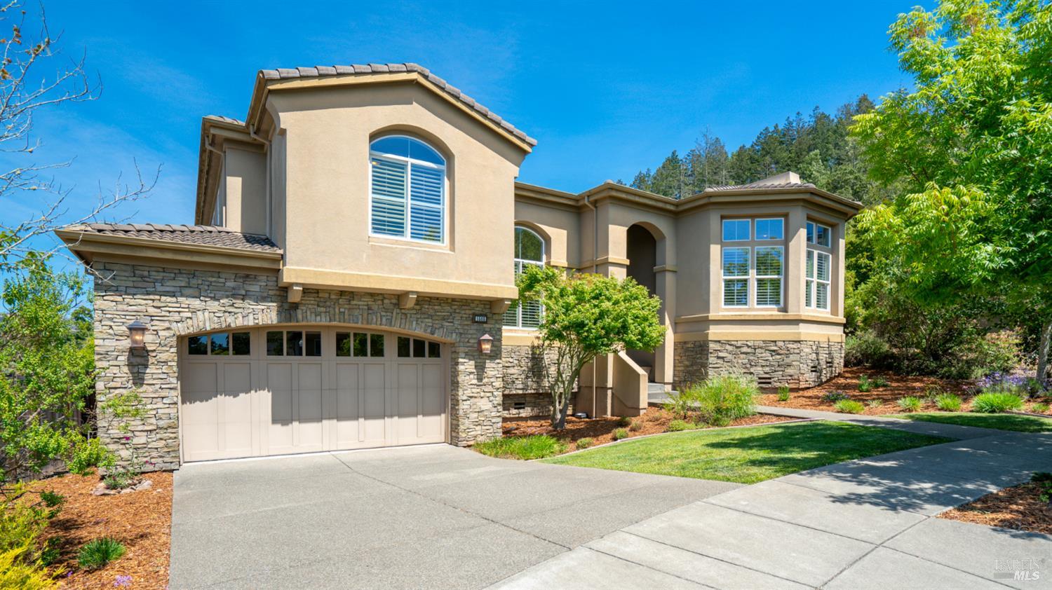 5569 Pepperwood Road