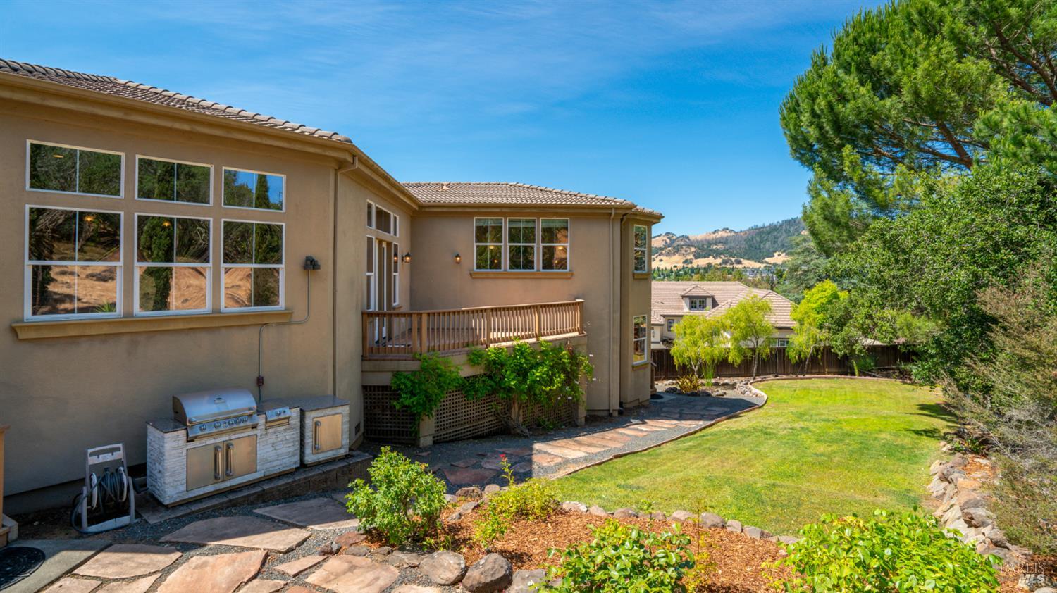 5569 Pepperwood Road