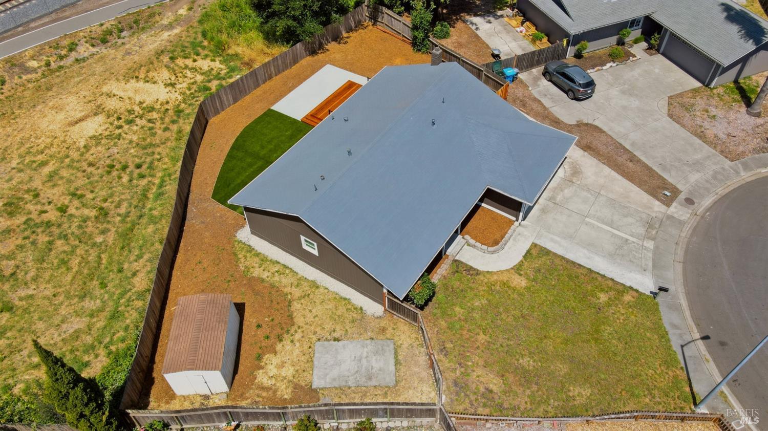 7365 Coral Court