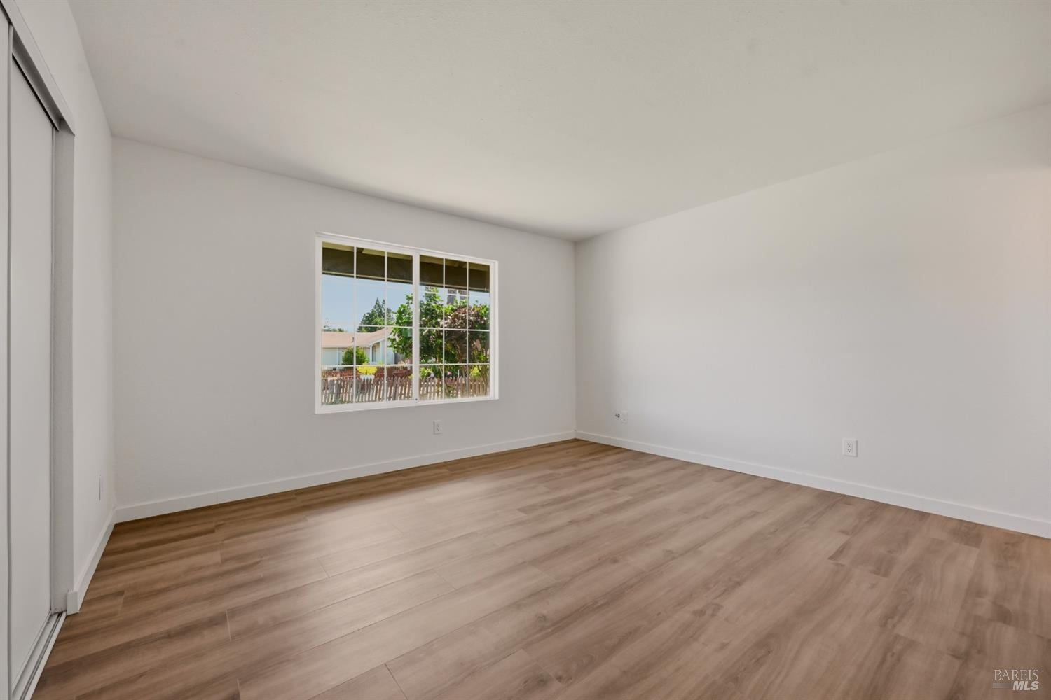 7365 Coral Court