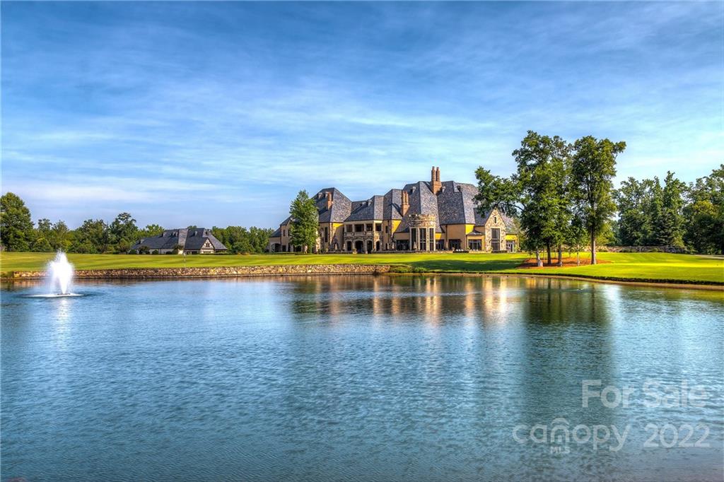 405 Eagle Bend Drive