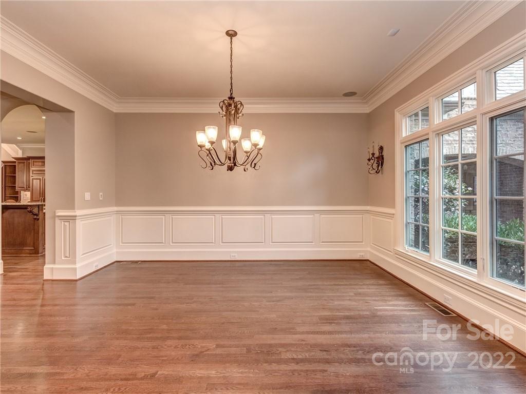 405 Eagle Bend Drive