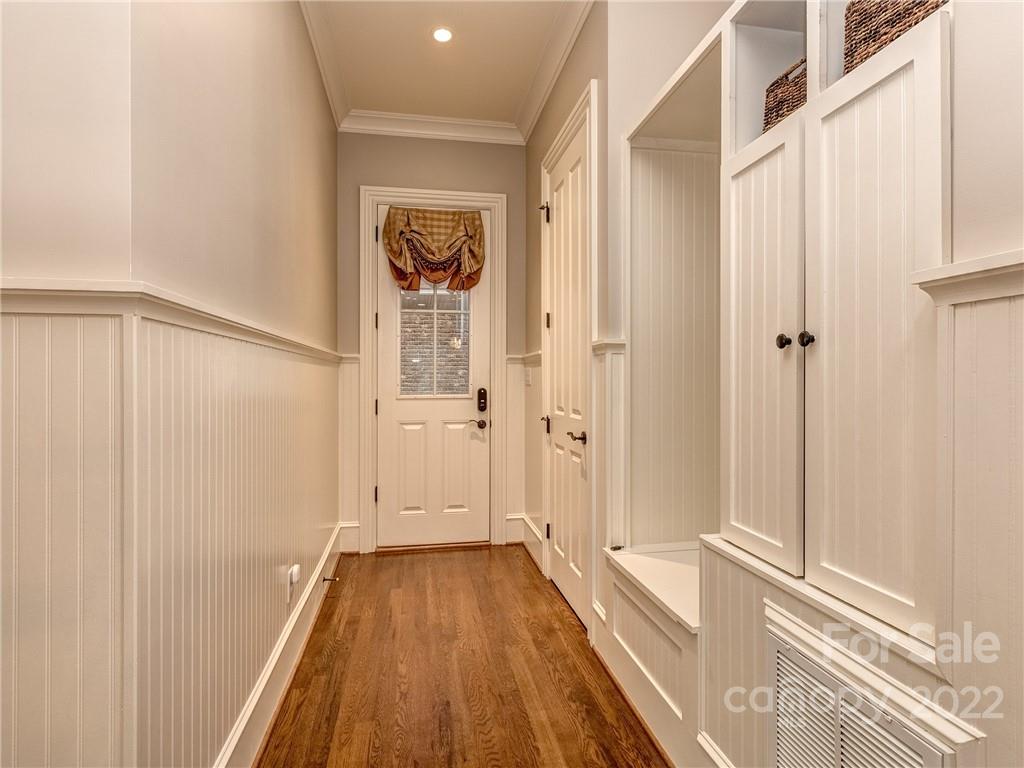 405 Eagle Bend Drive