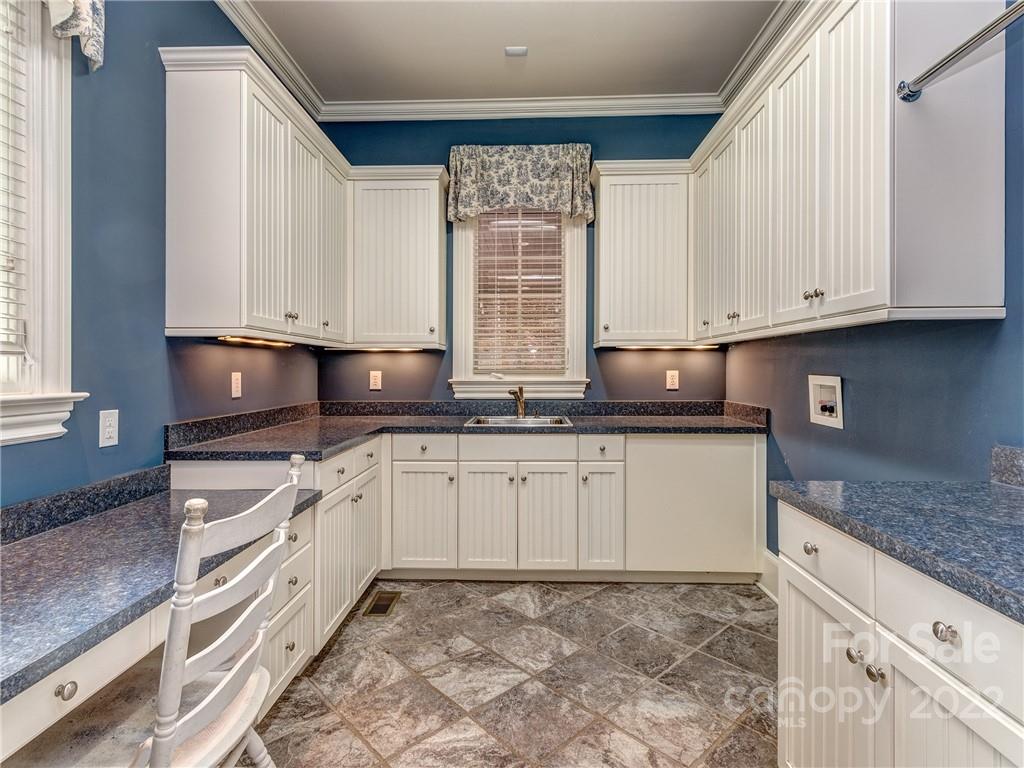 405 Eagle Bend Drive