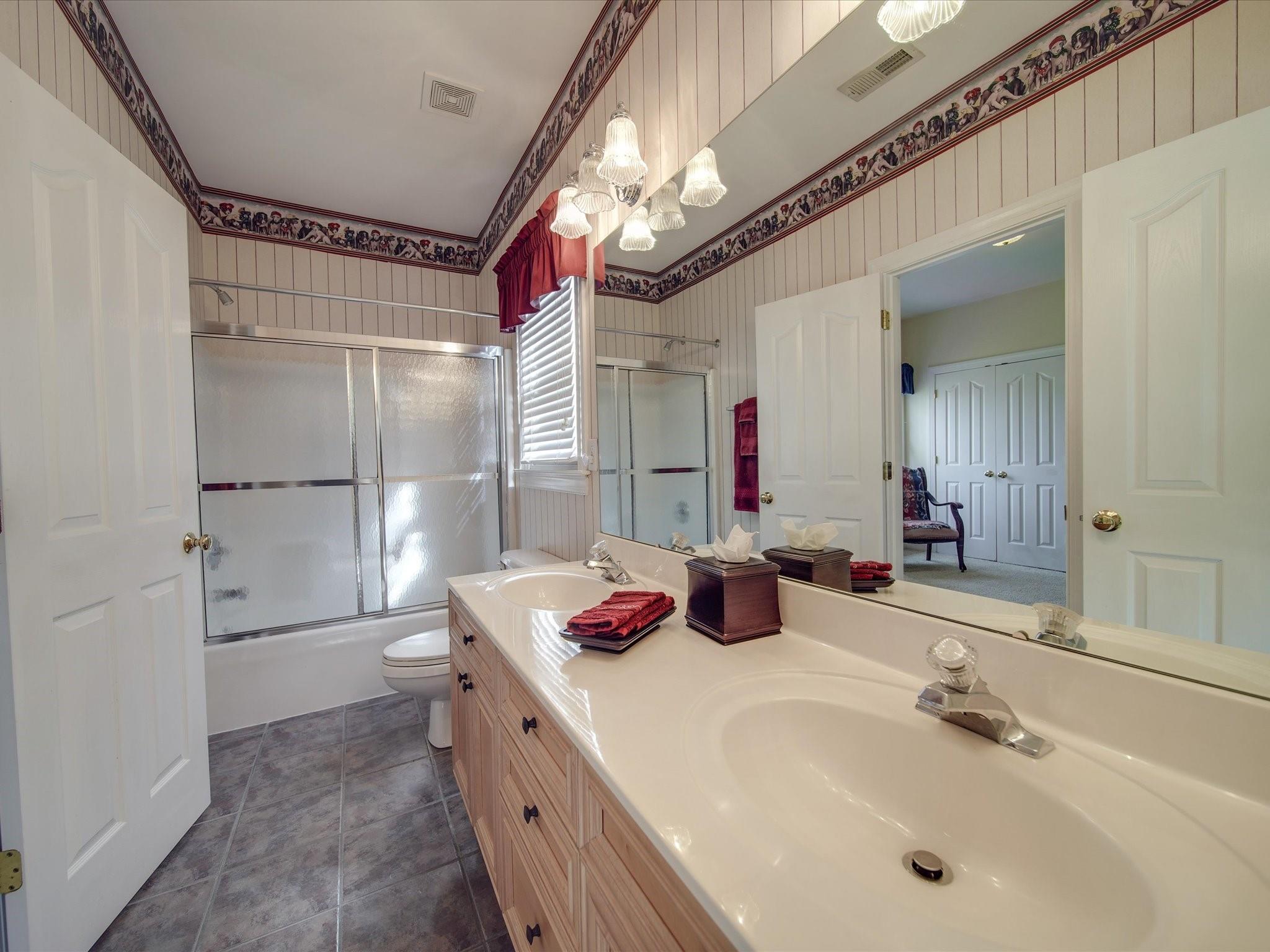 3213 Twelve Oaks Place