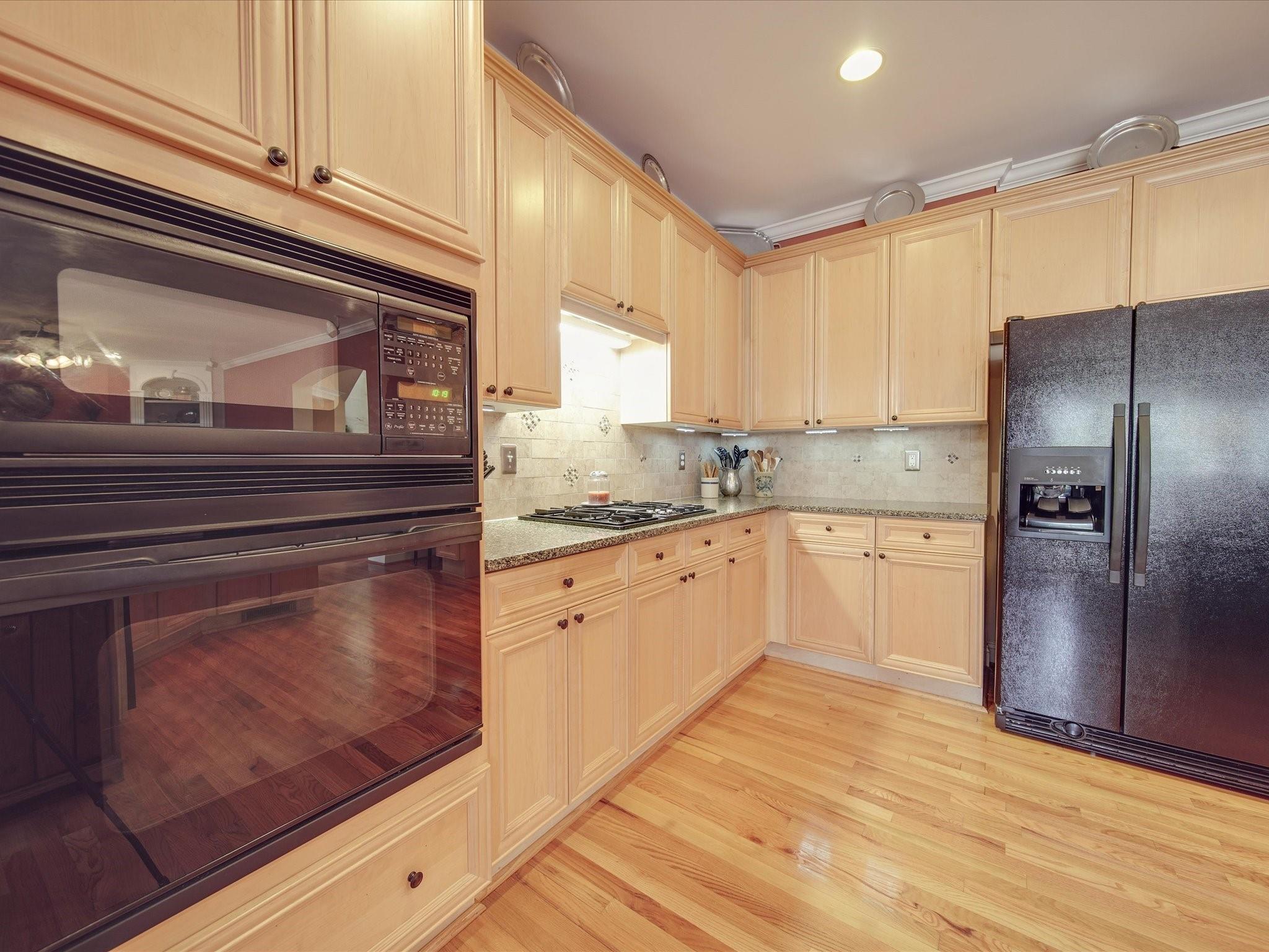 3213 Twelve Oaks Place