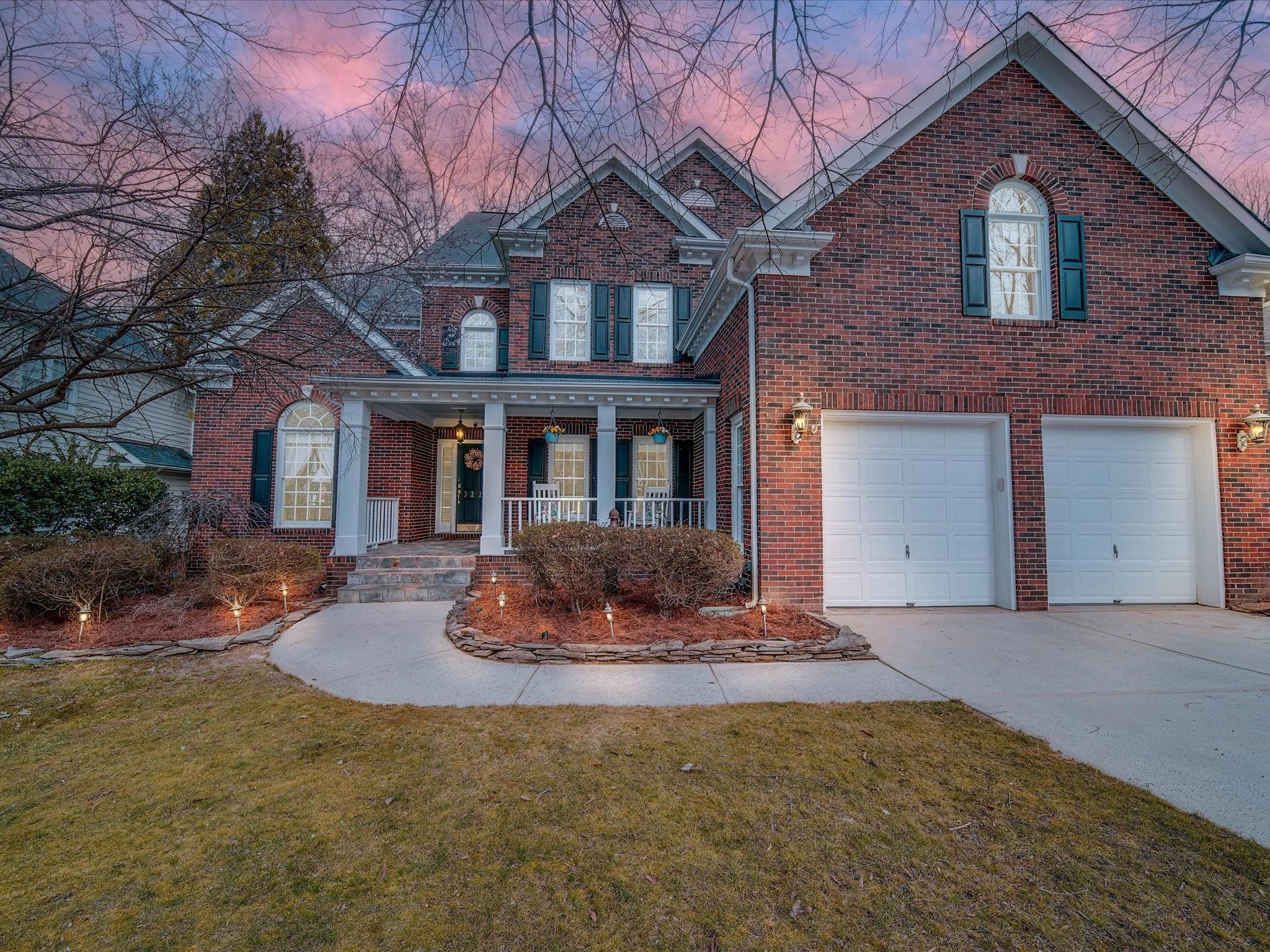 3213 Twelve Oaks Place