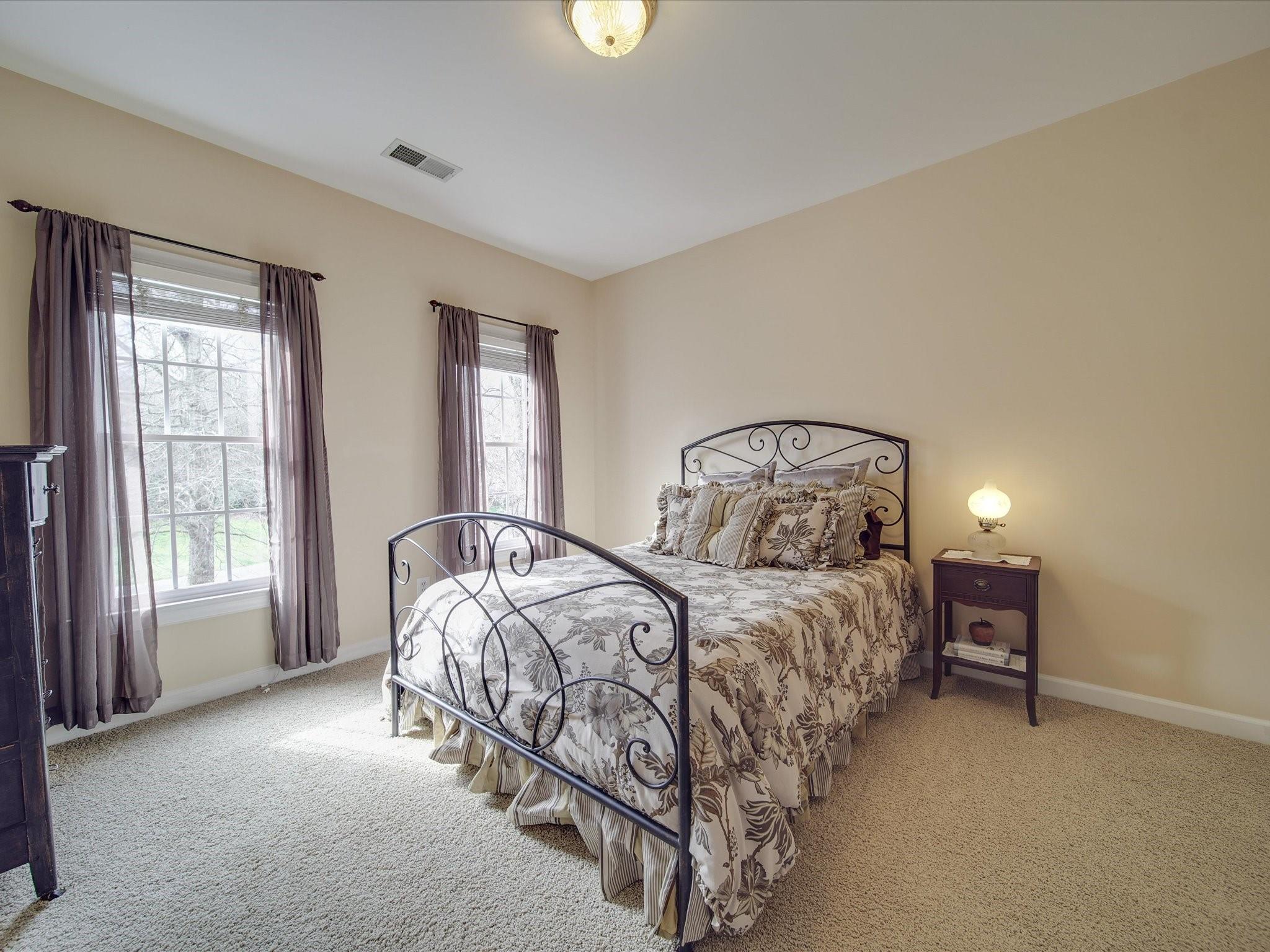 3213 Twelve Oaks Place