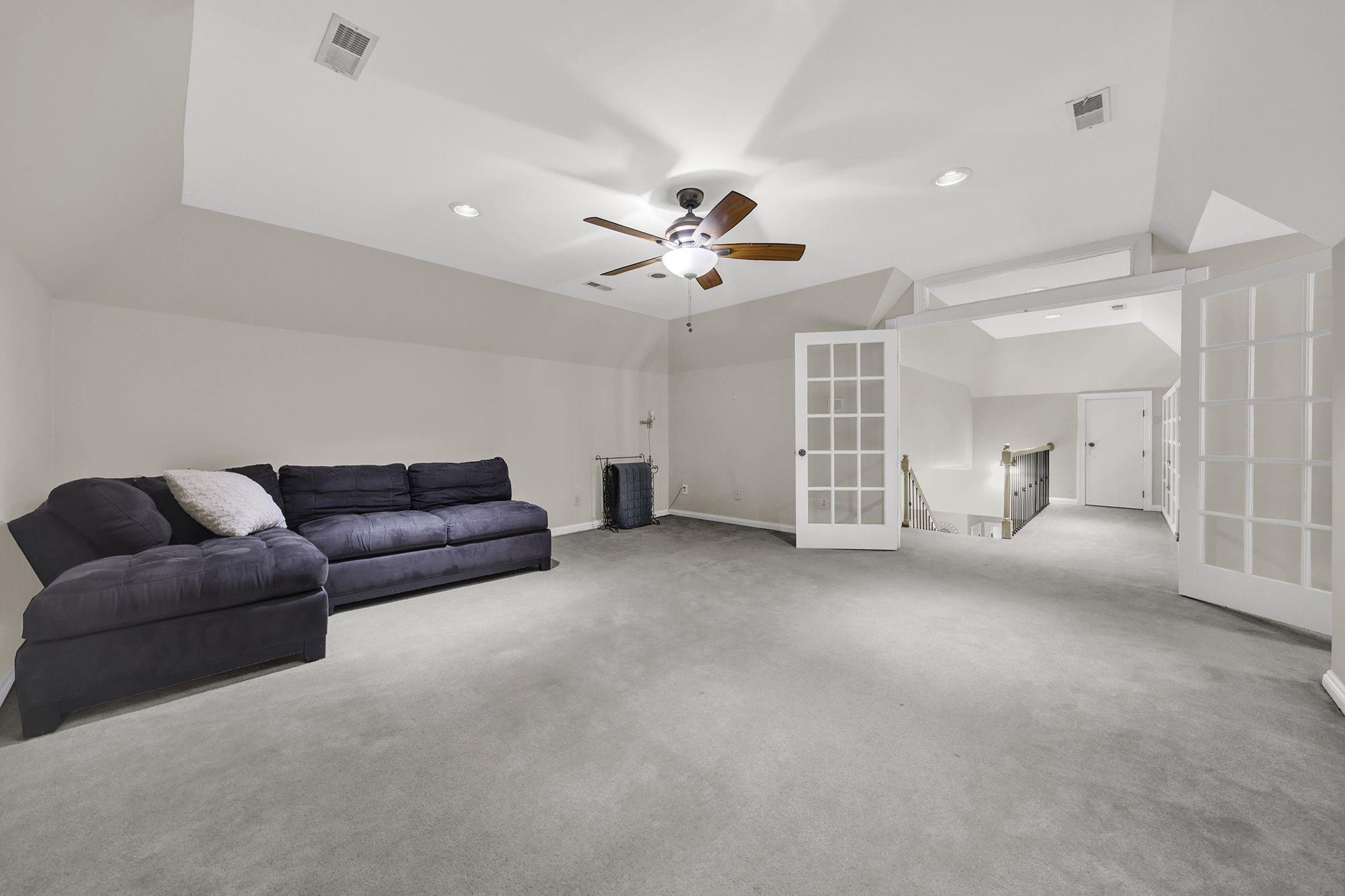 1415 Longleaf Court