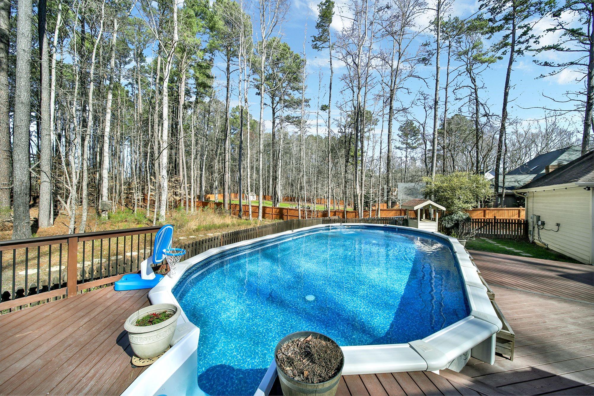 1415 Longleaf Court