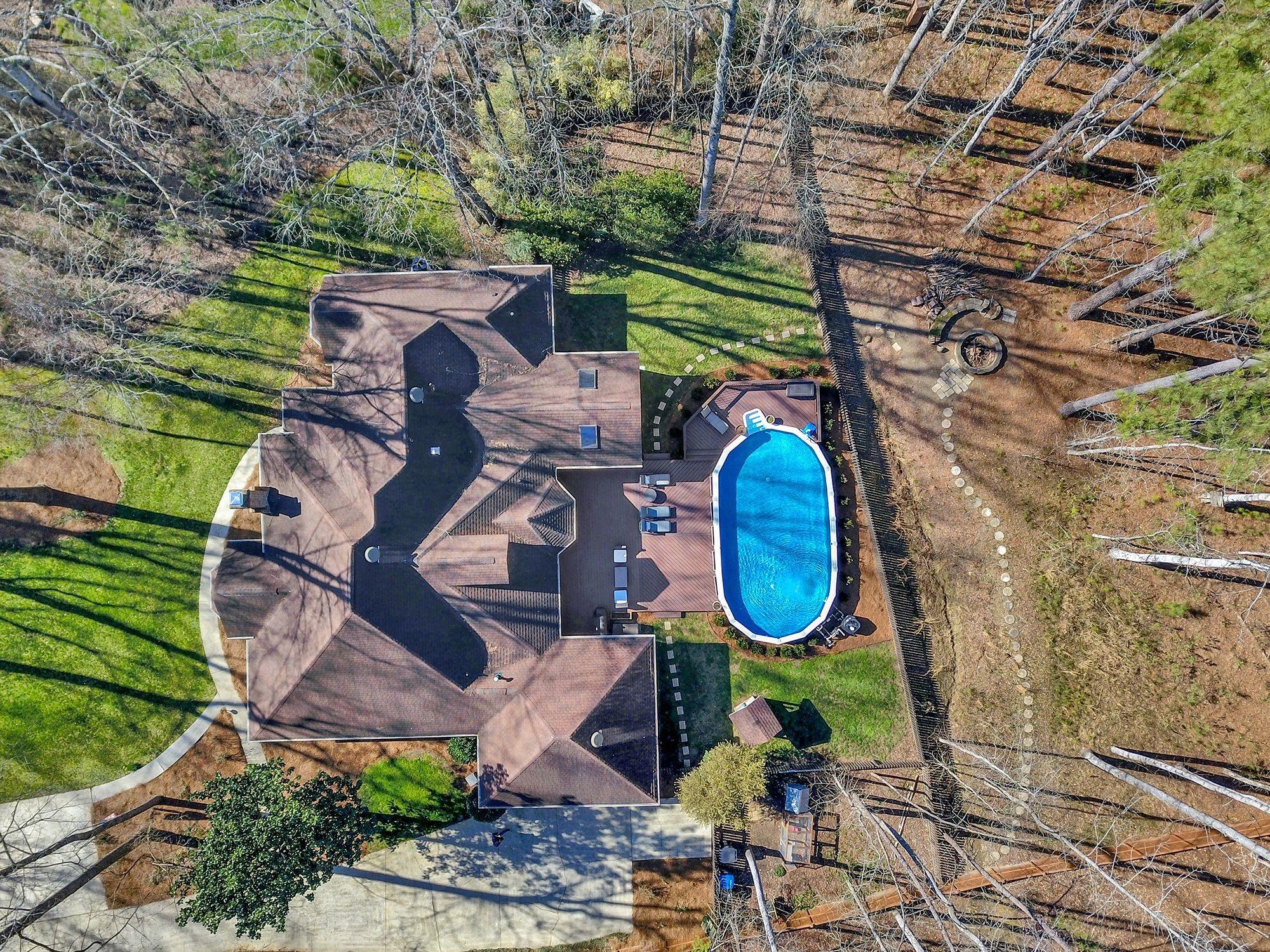 1415 Longleaf Court