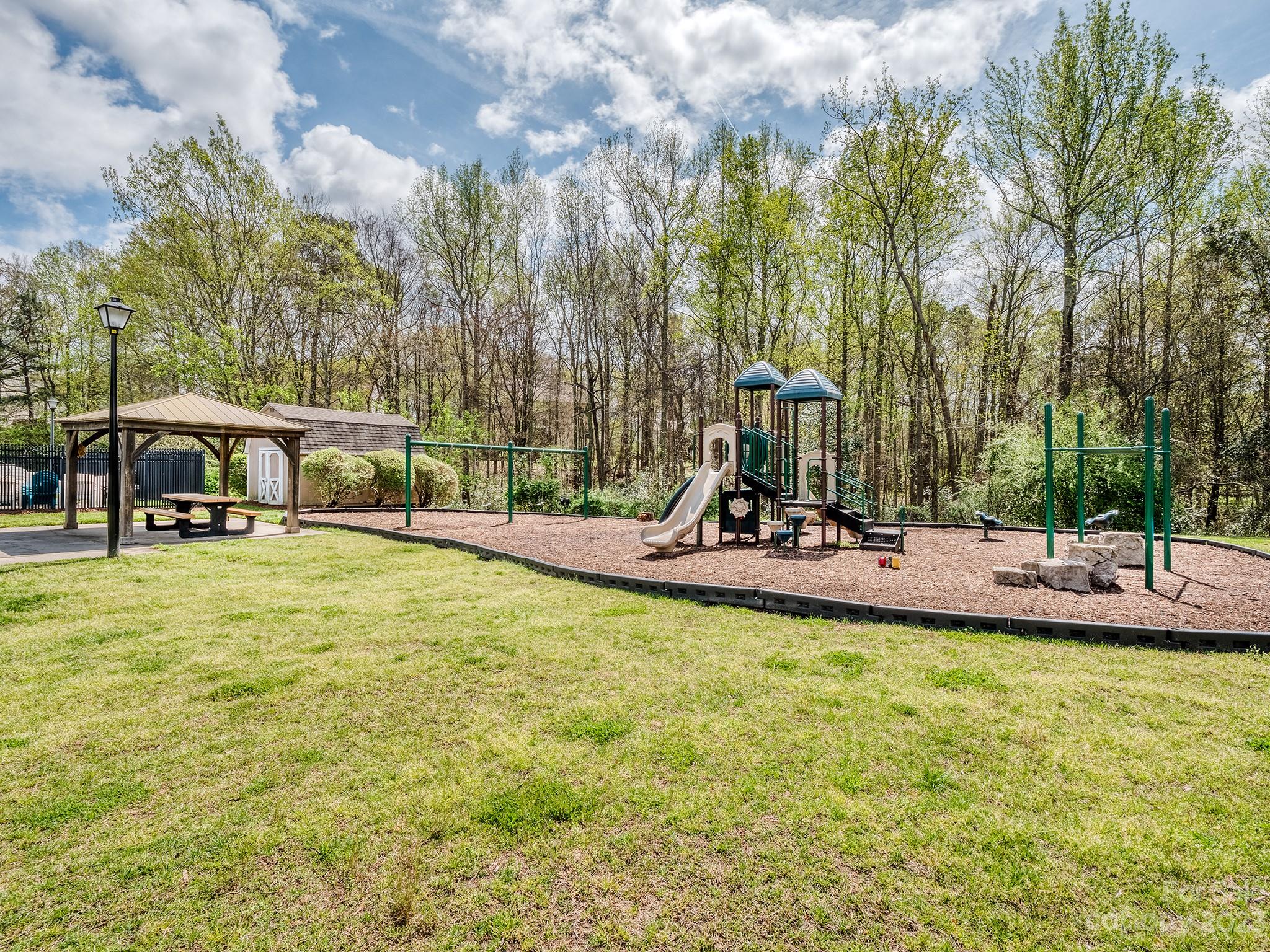 12104 Dolomite Drive