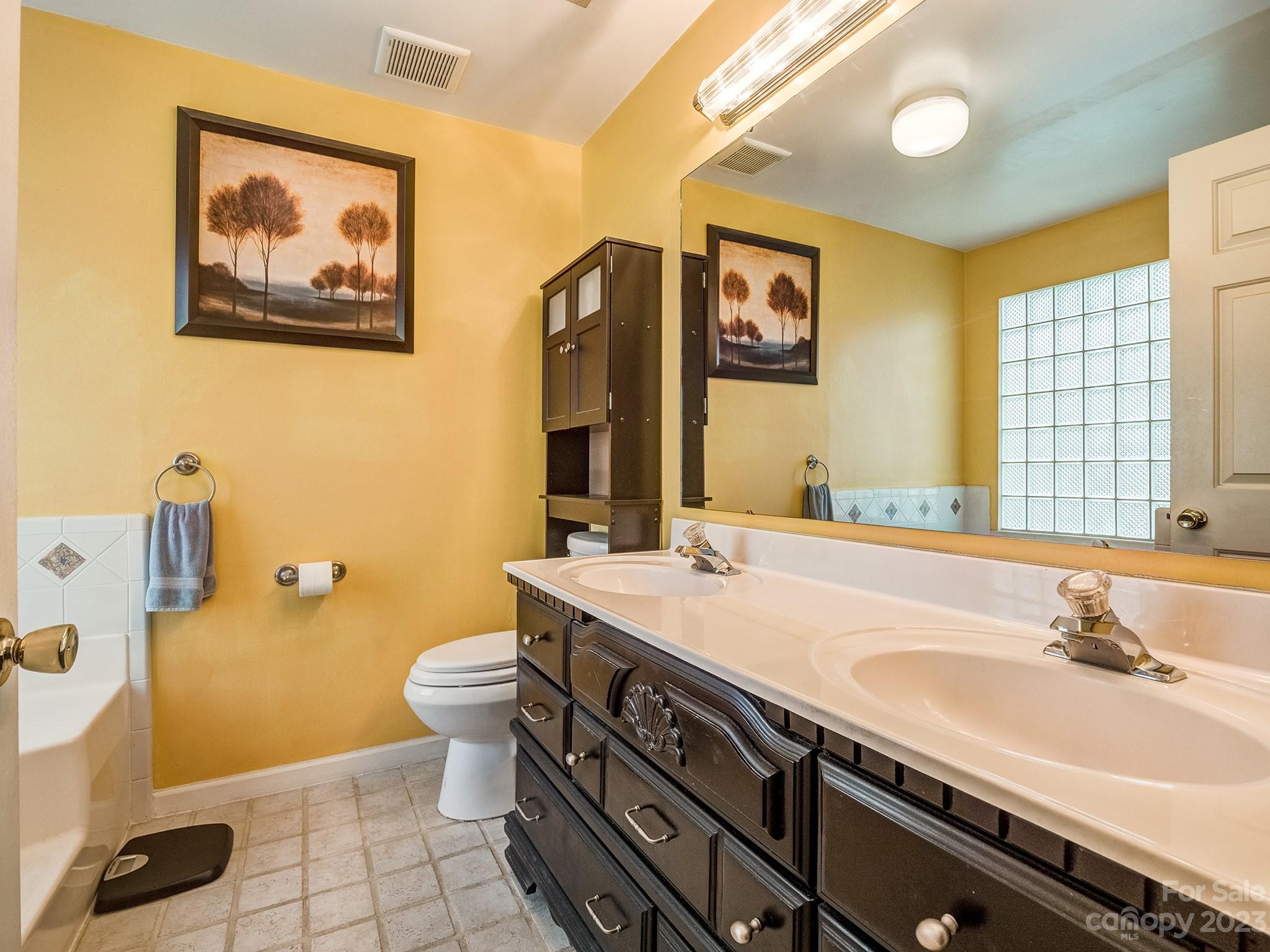 12104 Dolomite Drive