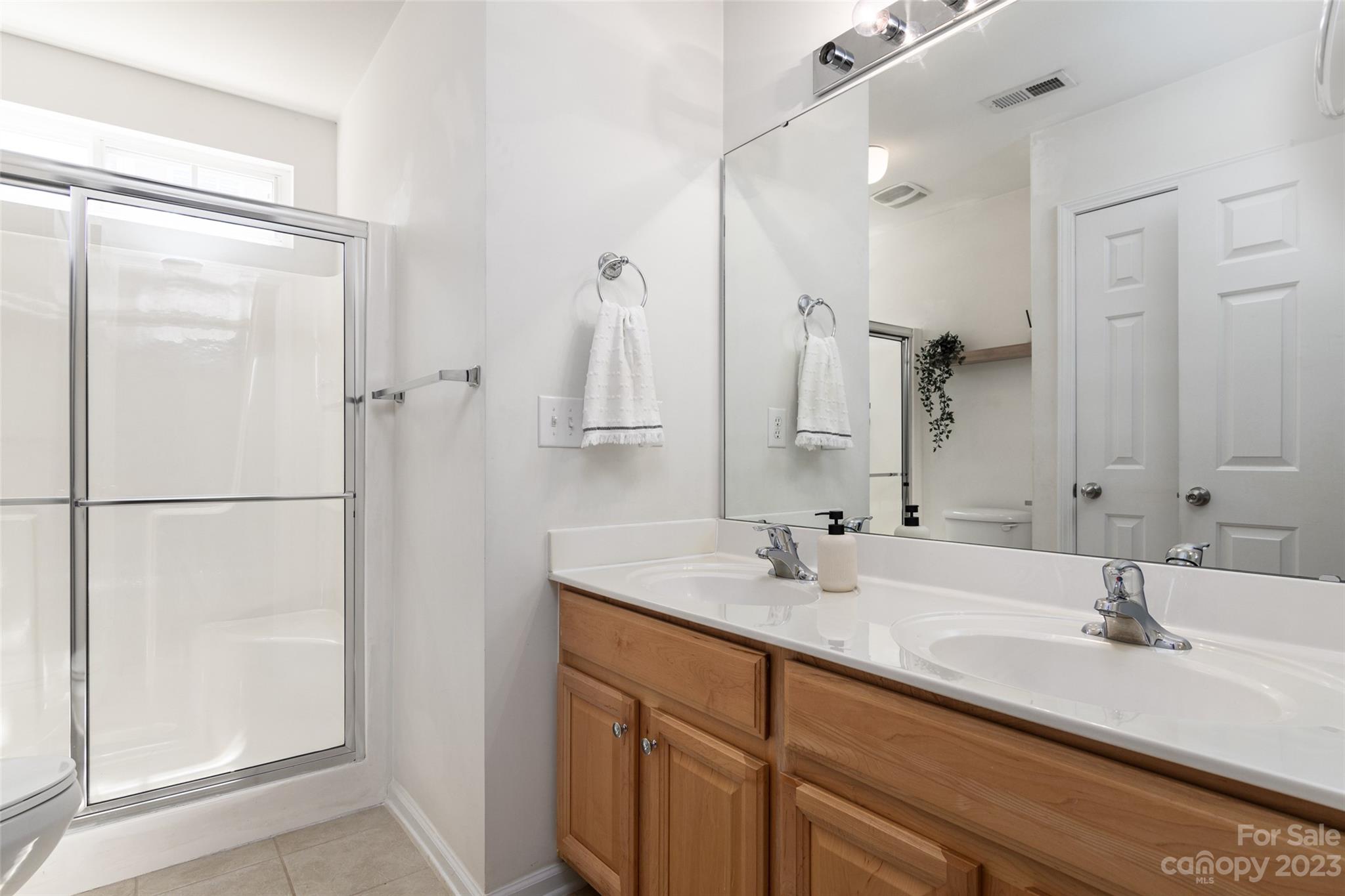 1305 Cochrane Woods Lane