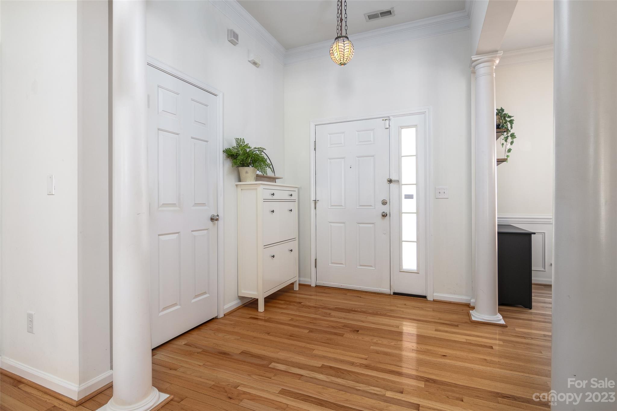 1305 Cochrane Woods Lane